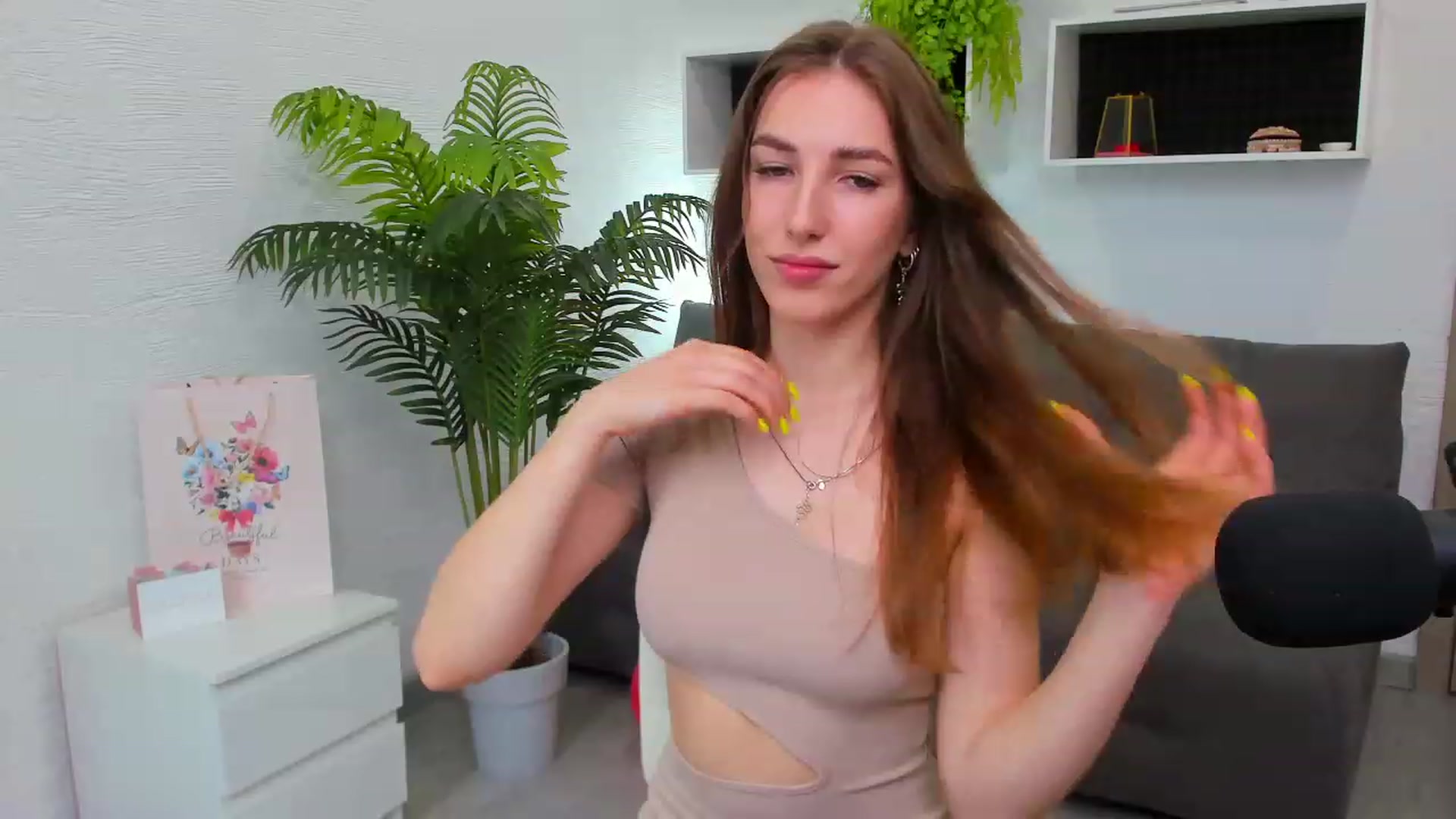 Gallery image thumbnail from HannaMillos's myfreecams stream on, 06/24/2023, 06:16 image 17 of 20