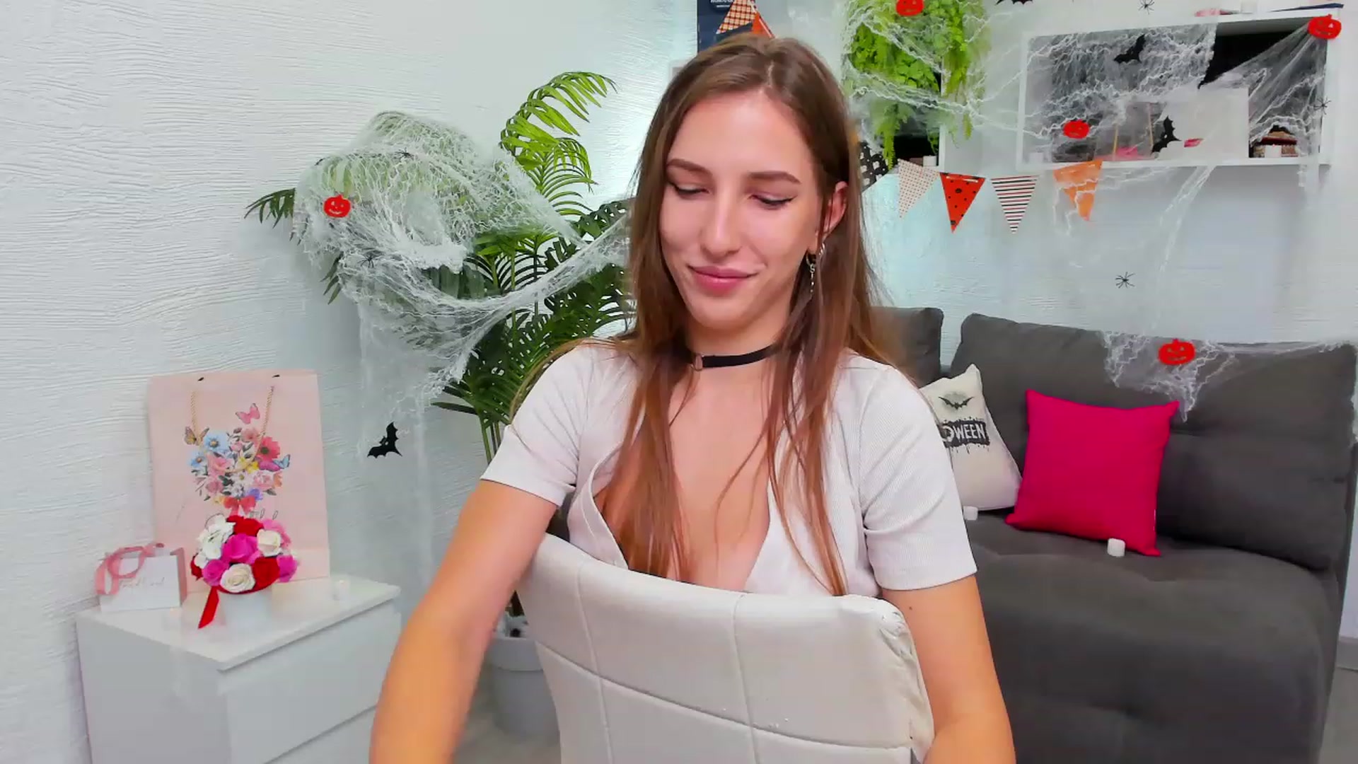Gallery image thumbnail from HannaMillos's myfreecams stream on, 10/23/2023, 05:49 image 20 of 20