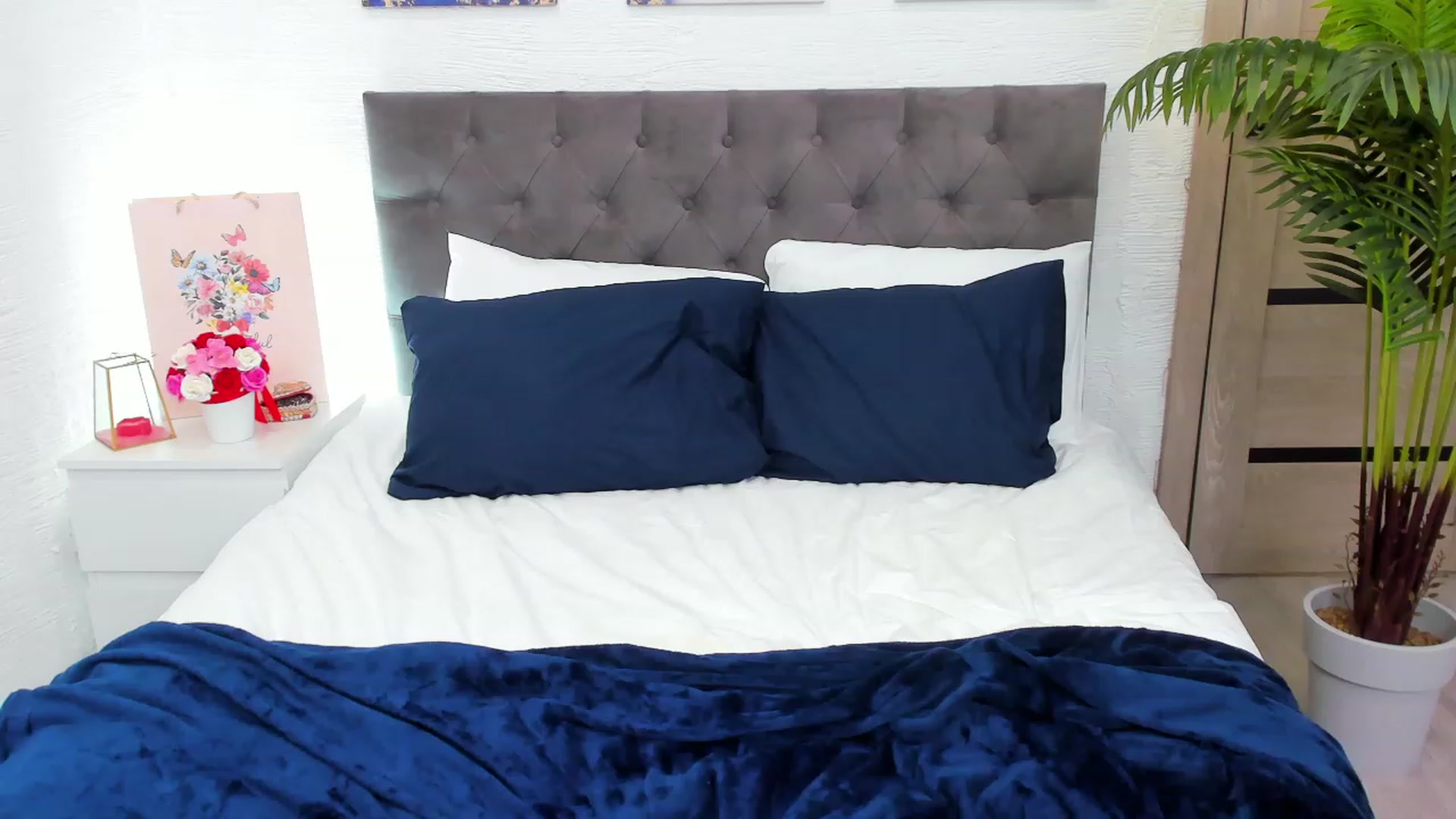 Gallery image thumbnail from HannaMillos's myfreecams stream on, 11/16/2023, 11:38 image 12 of 20