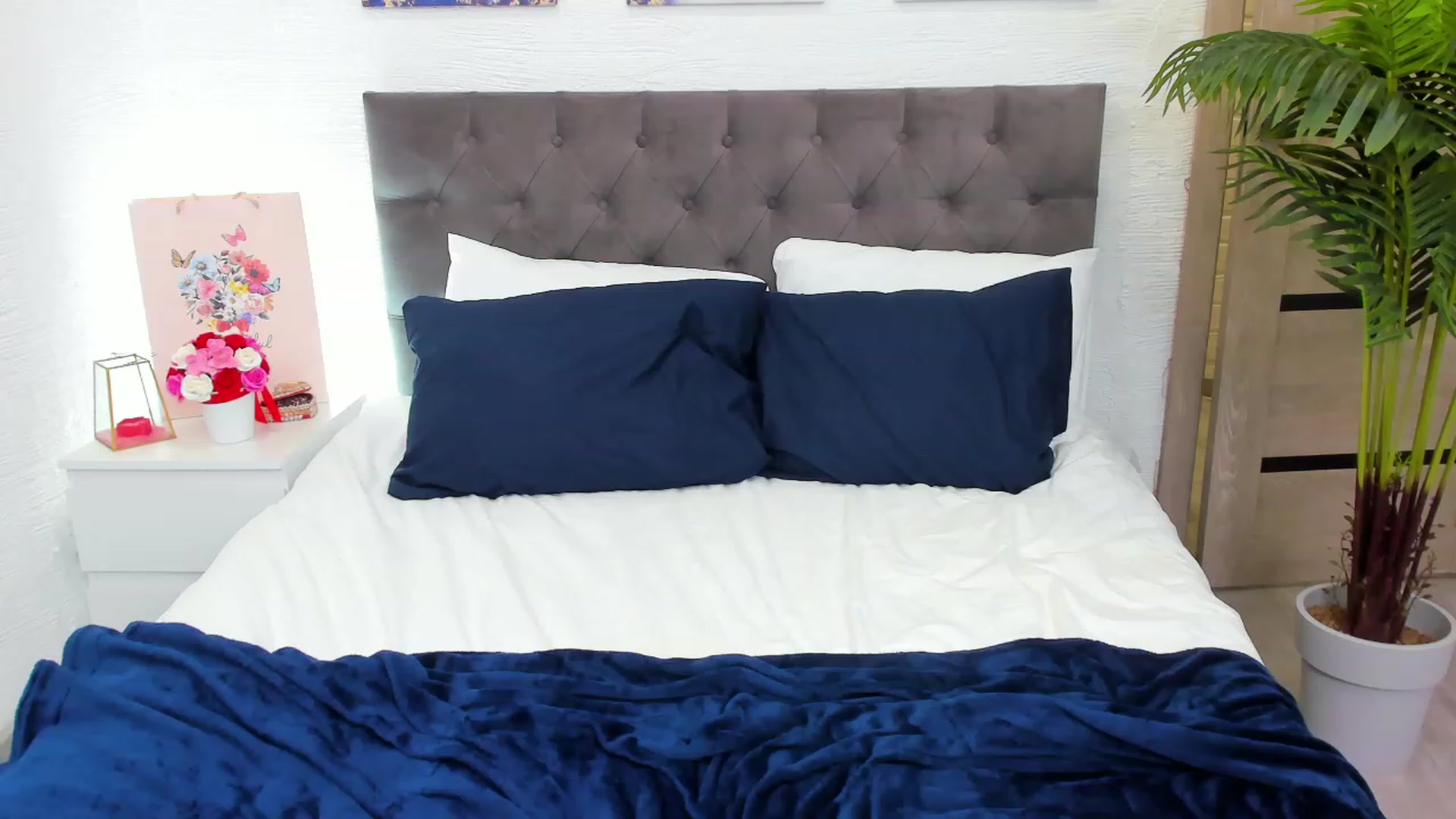 Gallery image thumbnail from HannaMillos's myfreecams stream on, 11/16/2023, 11:38 image 16 of 20
