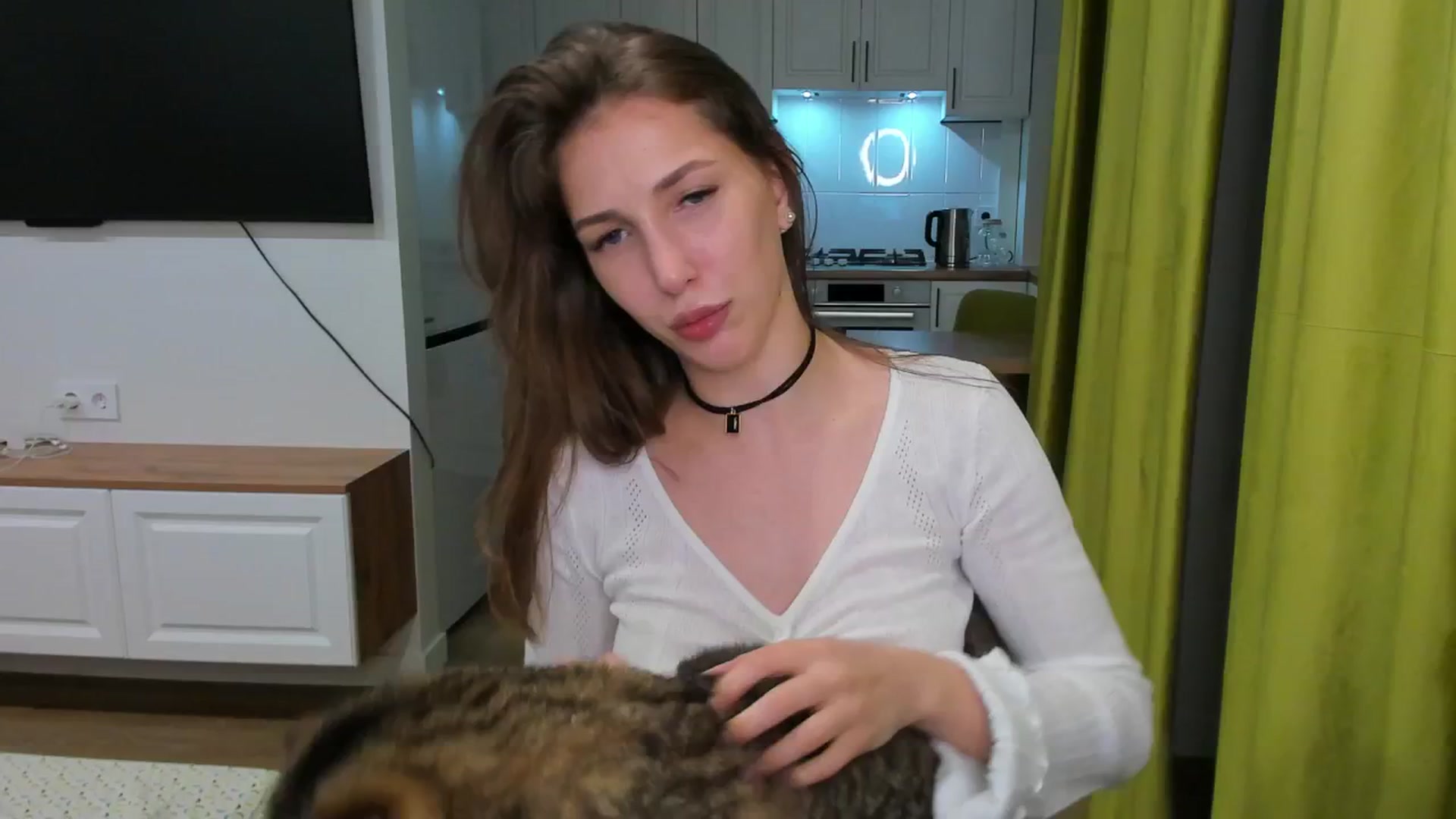 Gallery image thumbnail from HannaMillos's myfreecams stream on, 04/07/2025, 24:05 image 13 of 20