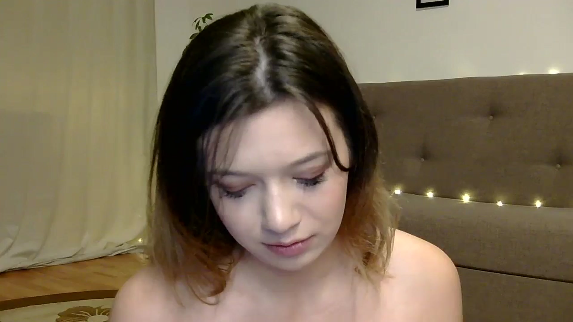 Gallery image thumbnail from HannaRaven's myfreecams stream on, 01/12/2025, 18:36 image 15 of 20