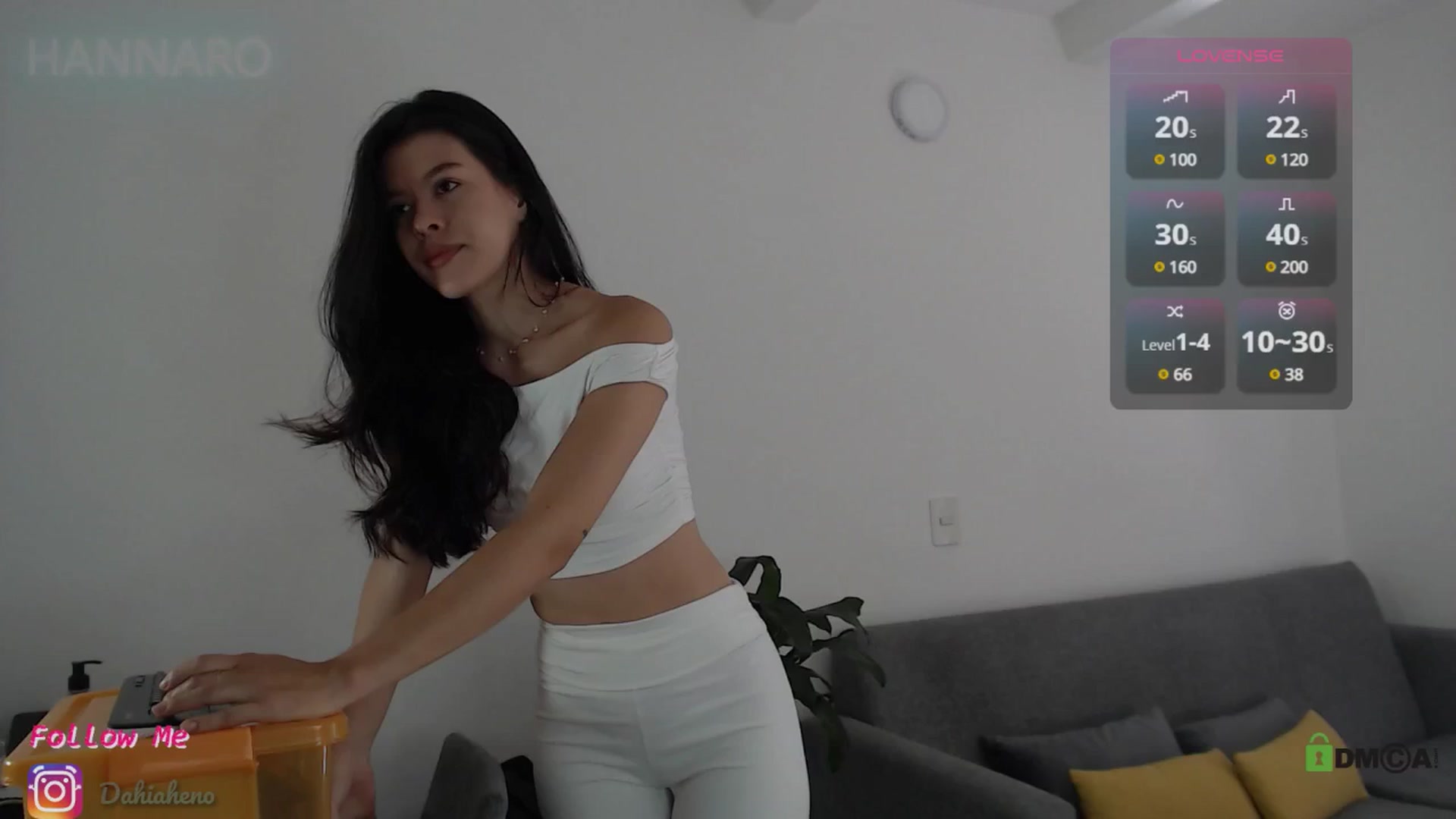 Gallery image thumbnail from HannaRo's myfreecams stream on, 07/12/2025, 16:56 image 6 of 20