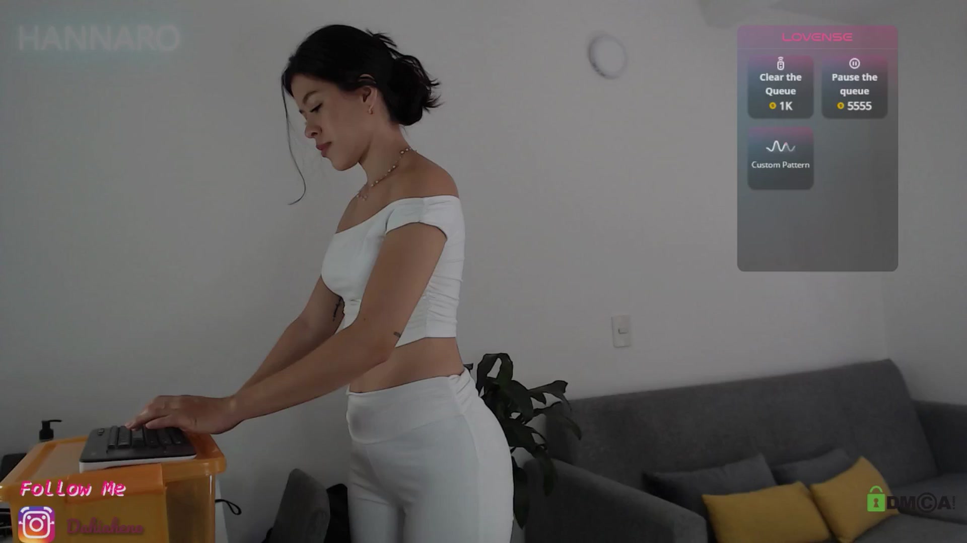 Gallery image thumbnail from HannaRo's myfreecams stream on, 07/12/2025, 16:56 image 10 of 20