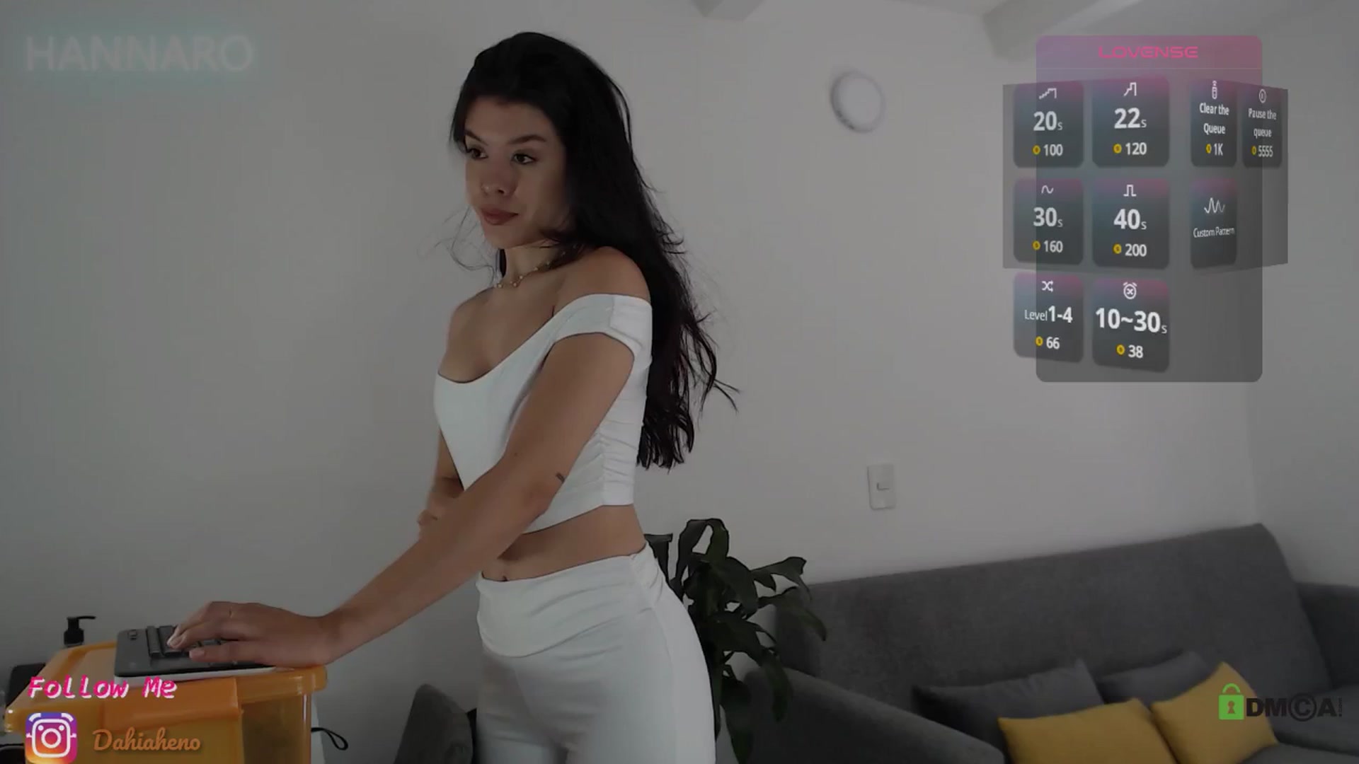 Gallery image thumbnail from HannaRo's myfreecams stream on, 07/12/2025, 16:56 image 7 of 20