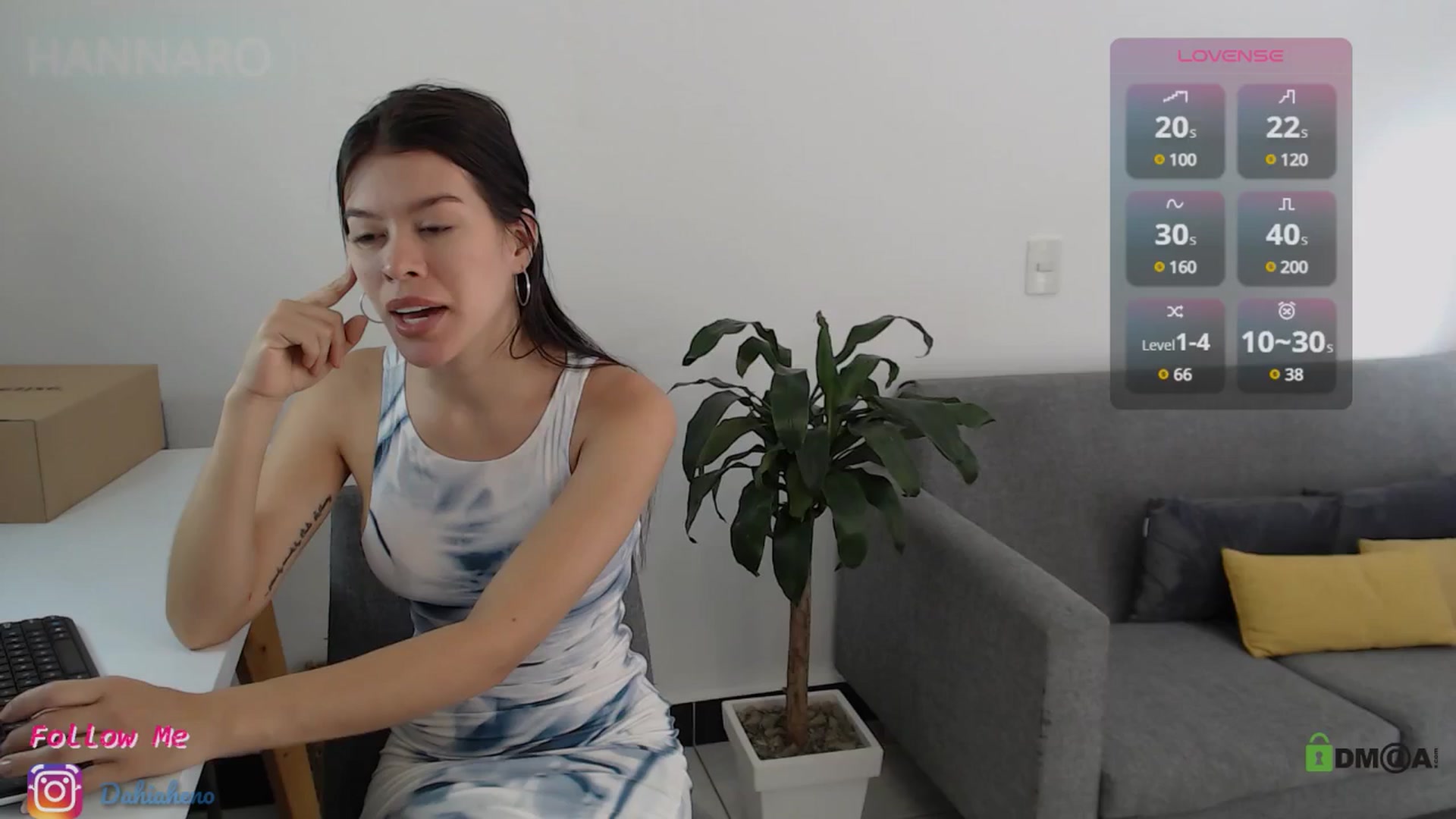 Gallery image thumbnail from HannaRo's myfreecams stream on, 07/27/2025, 15:18 image 14 of 20