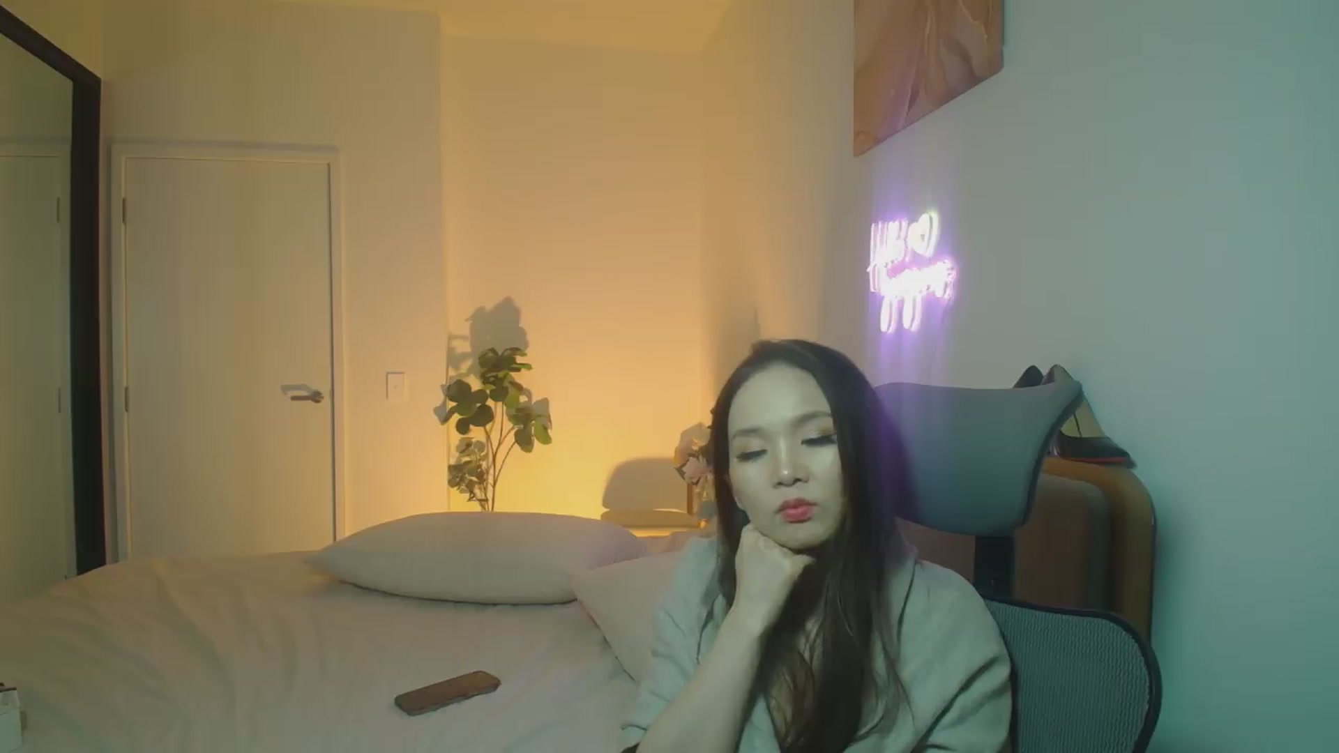 Gallery image thumbnail from Hanna_XX's myfreecams stream on, 08/29/2026, 12:49 image 11 of 20