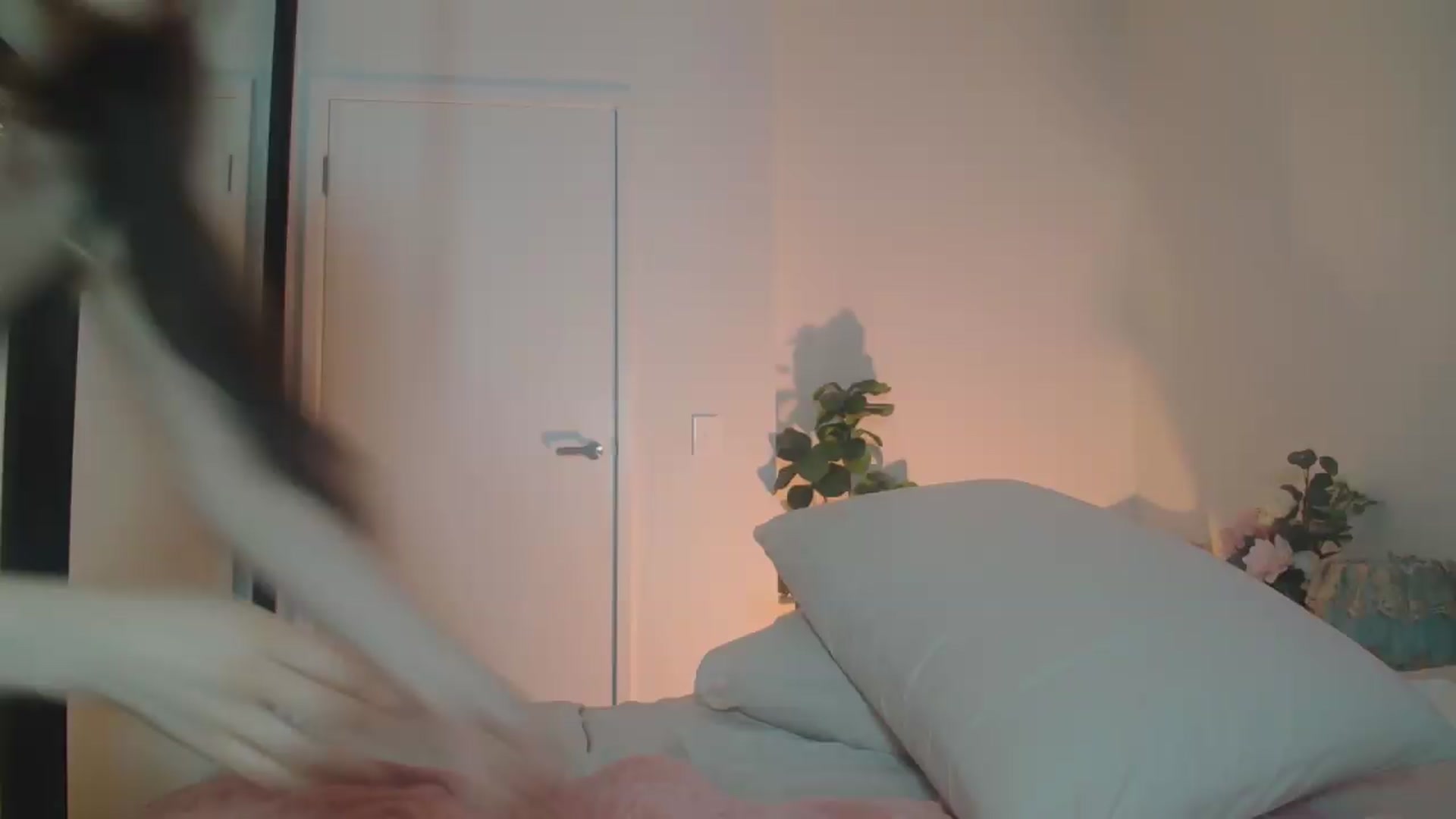 Gallery image thumbnail from Hanna_XX's myfreecams stream on, 08/30/2026, 08:50 image 20 of 20