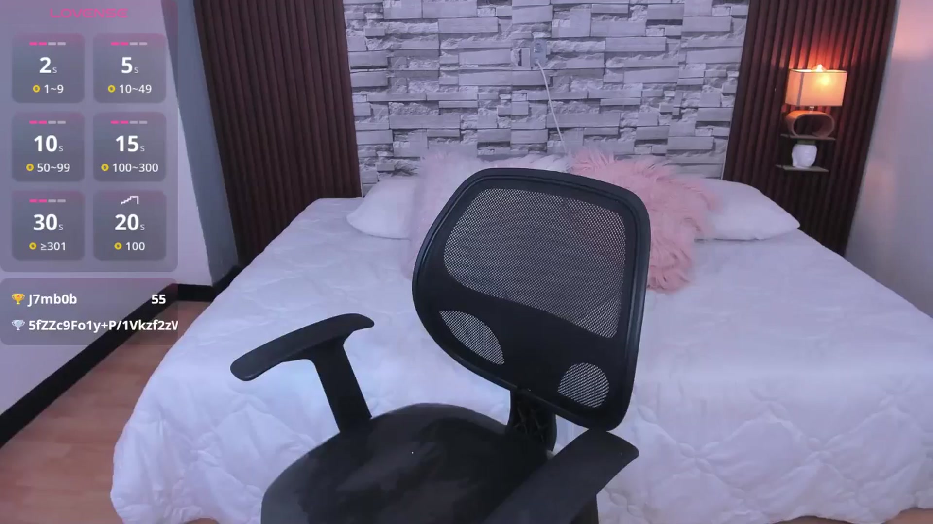 Gallery image thumbnail from Hanna_miller_'s myfreecams stream on, 04/30/2026, 24:52 image 20 of 20
