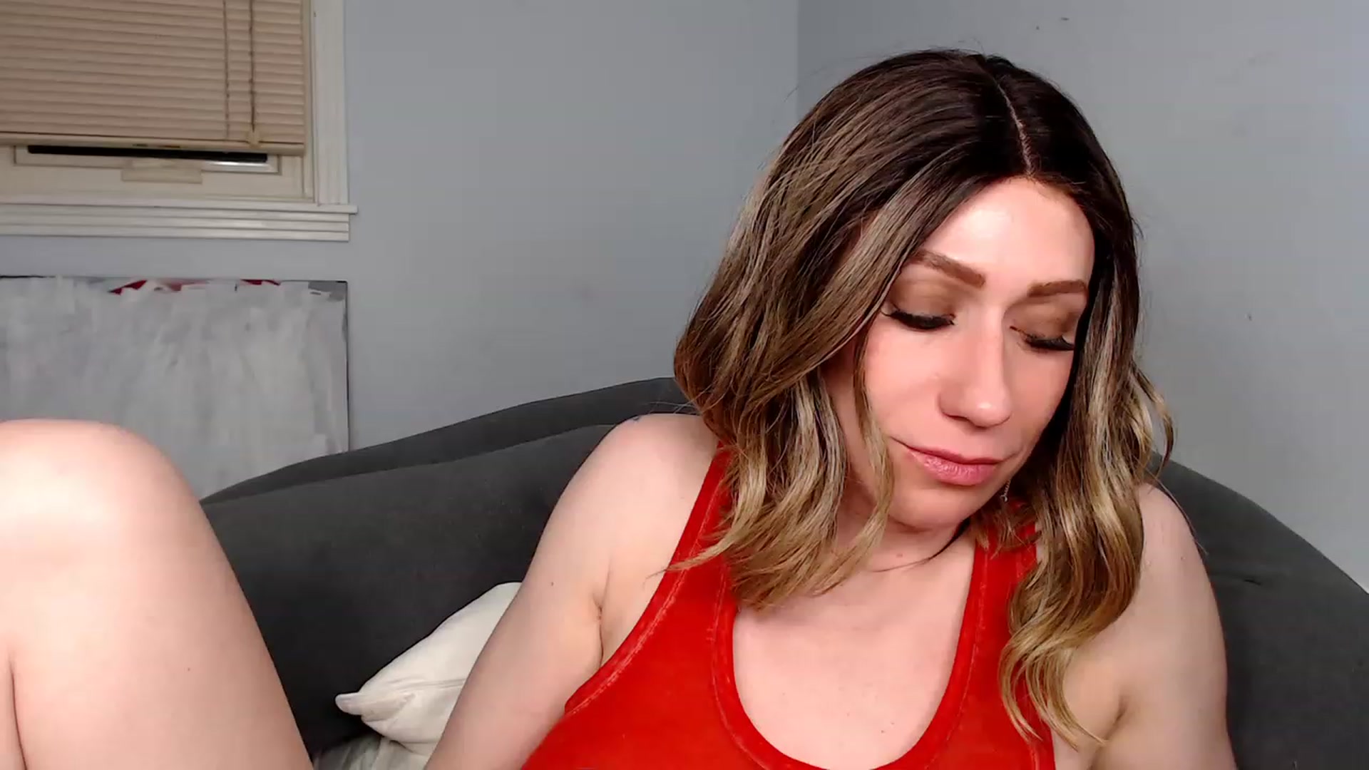 Gallery image thumbnail from HannahHarte's myfreecams stream on, 01/26/2023, 11:20 image 8 of 20