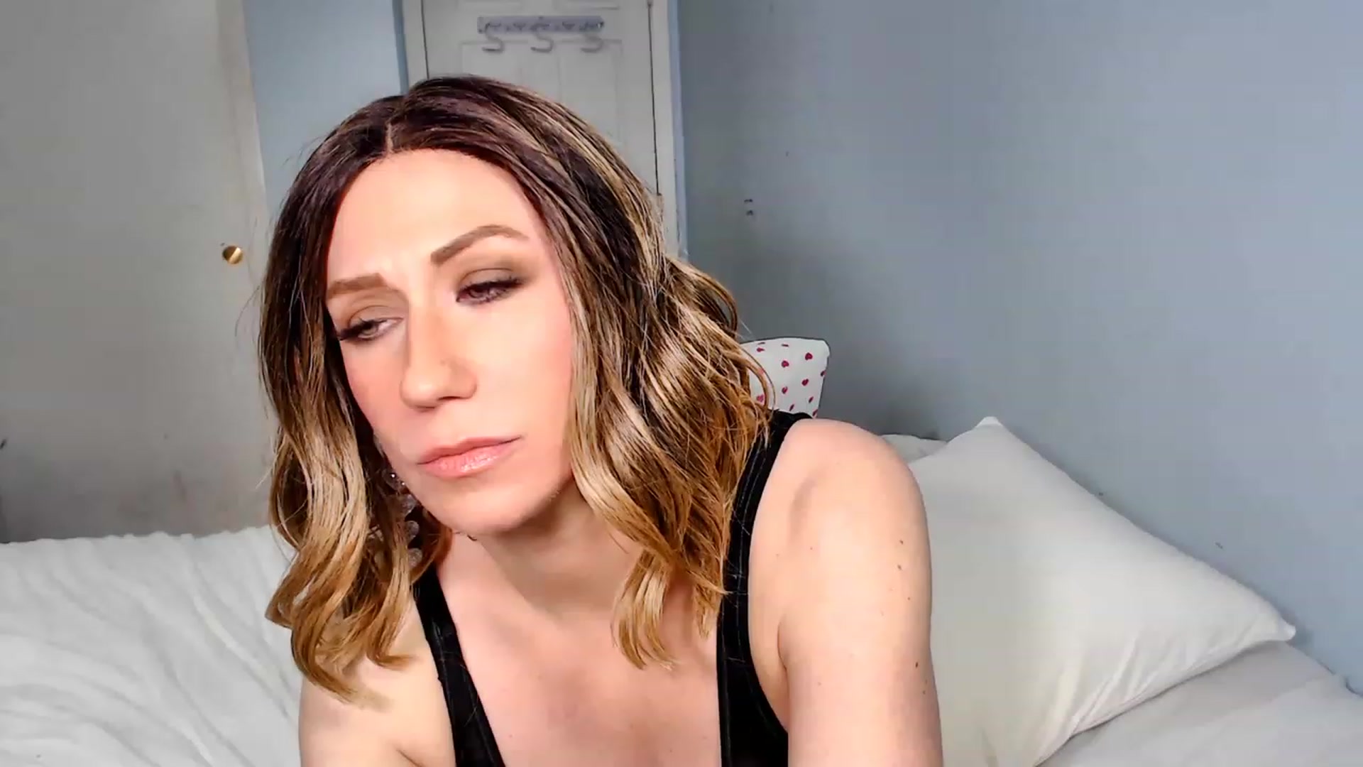 Gallery image thumbnail from HannahHarte's myfreecams stream on, 01/29/2023, 09:57 image 7 of 20