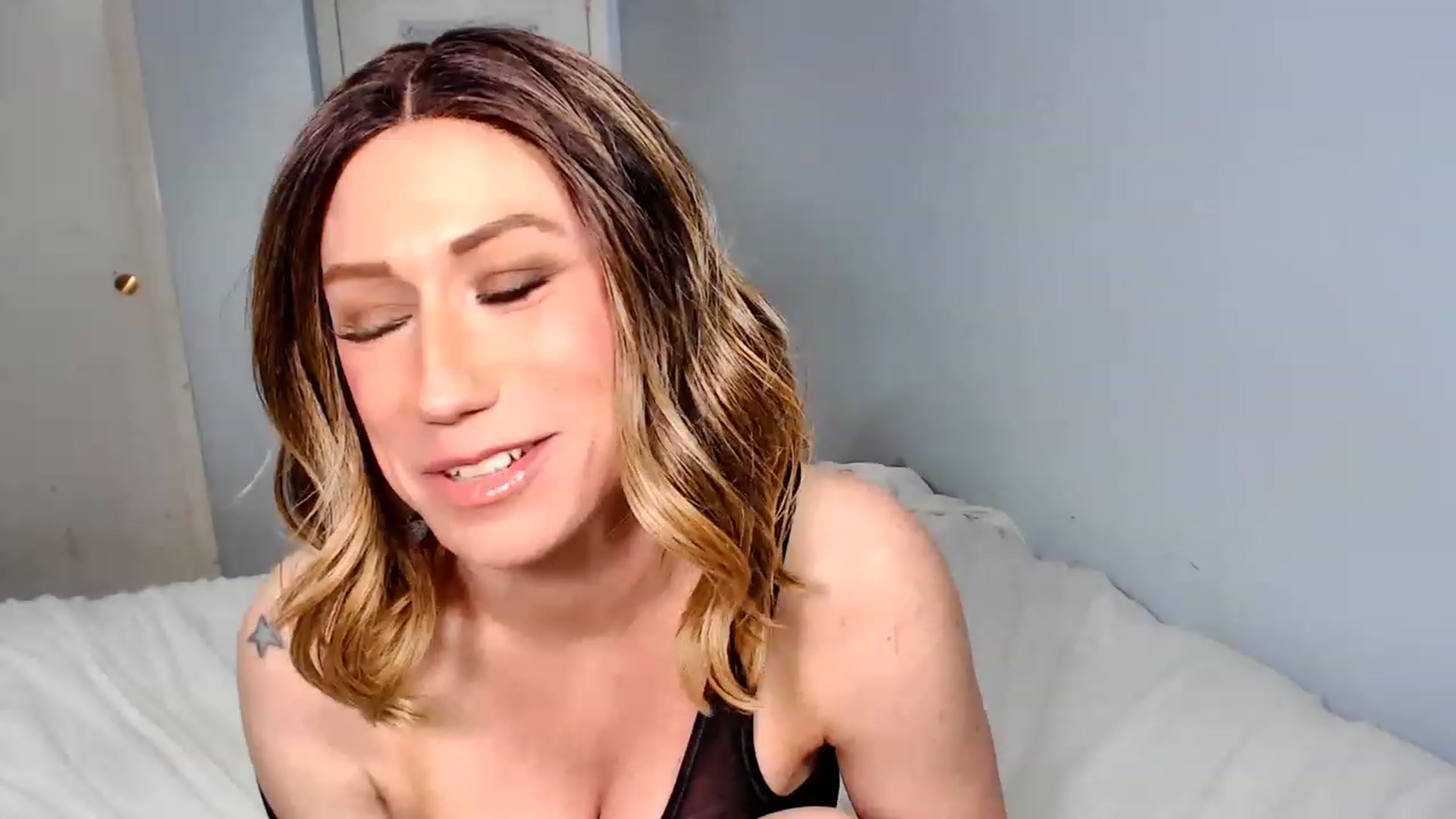 Gallery image thumbnail from HannahHarte's myfreecams stream on, 01/29/2023, 09:57 image 18 of 20