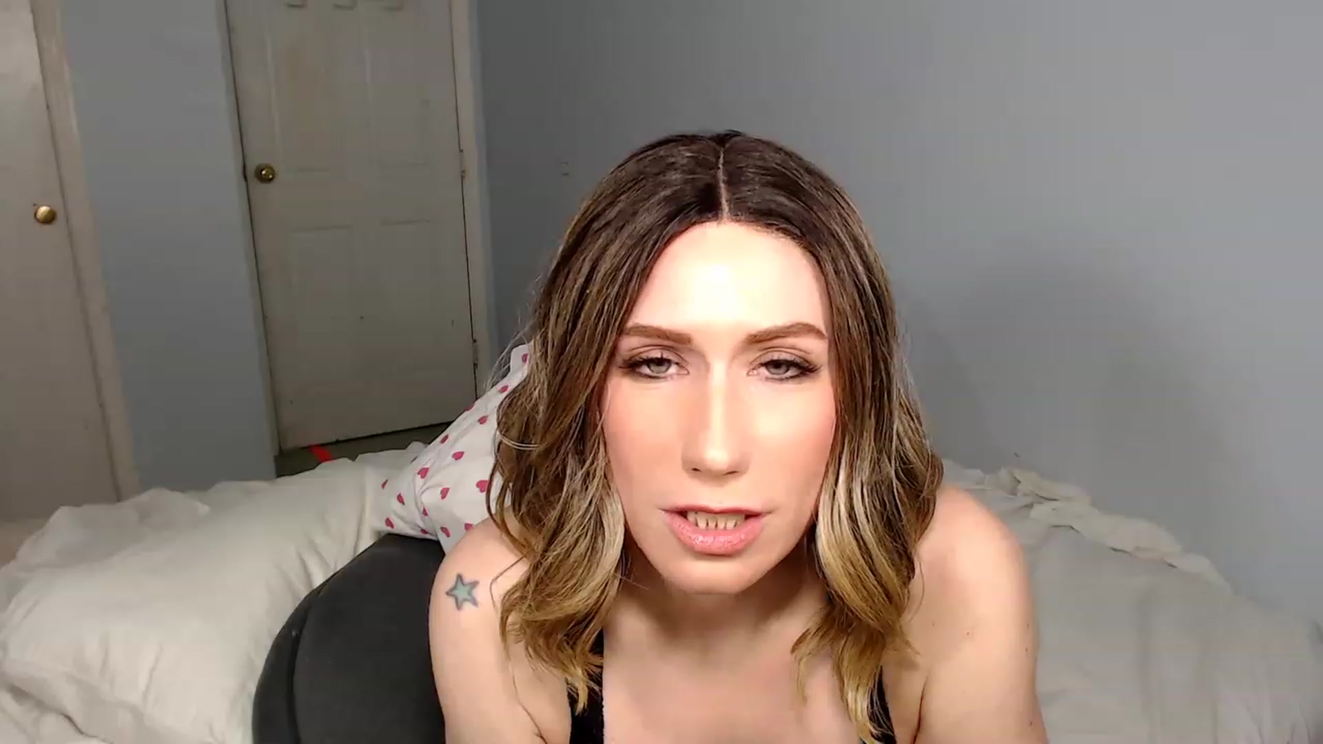 Gallery image thumbnail from HannahHarte's myfreecams stream on, 01/30/2023, 09:09 image 5 of 20