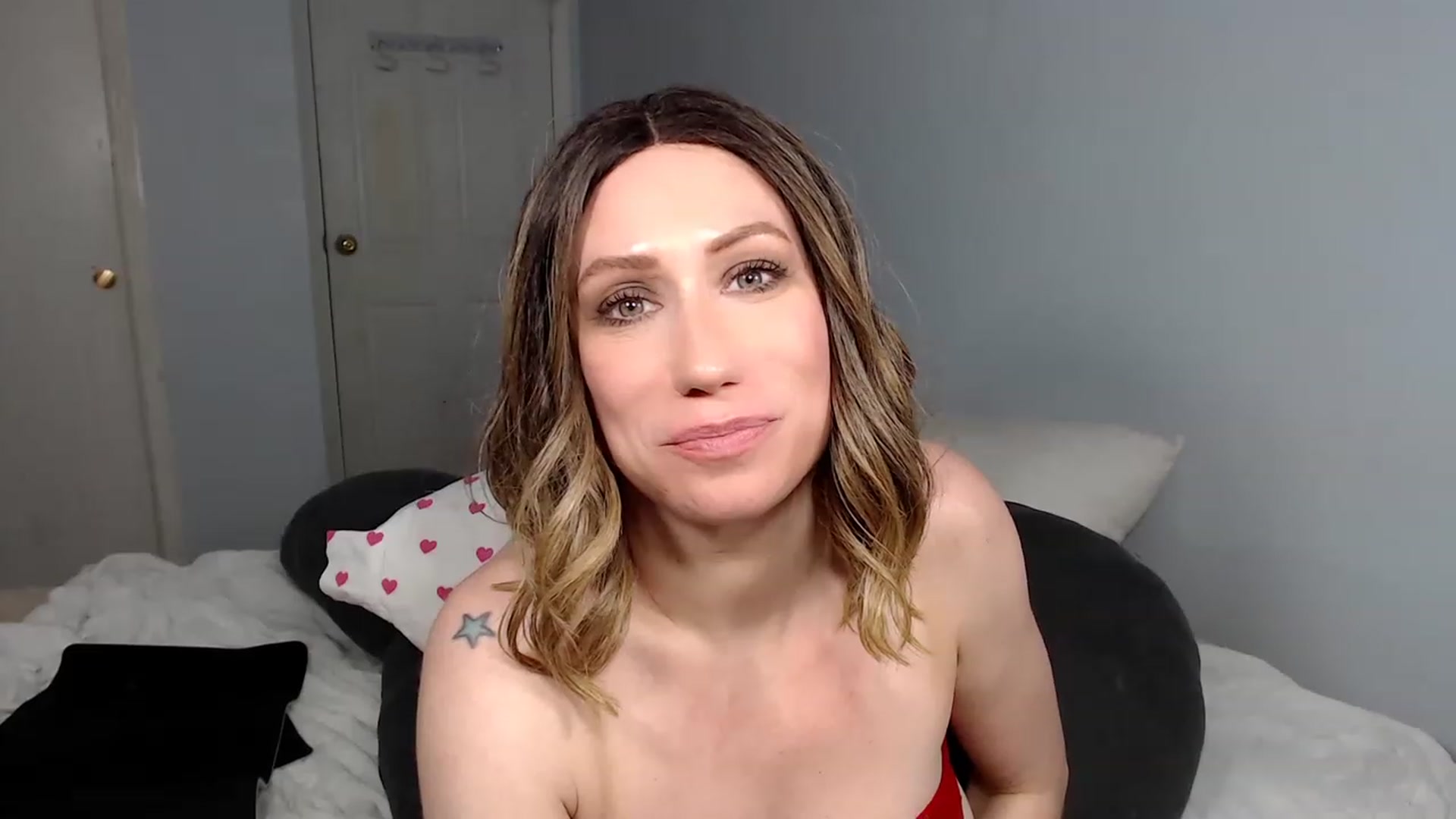Gallery image thumbnail from HannahHarte's myfreecams stream on, 01/31/2023, 07:32 image 9 of 20