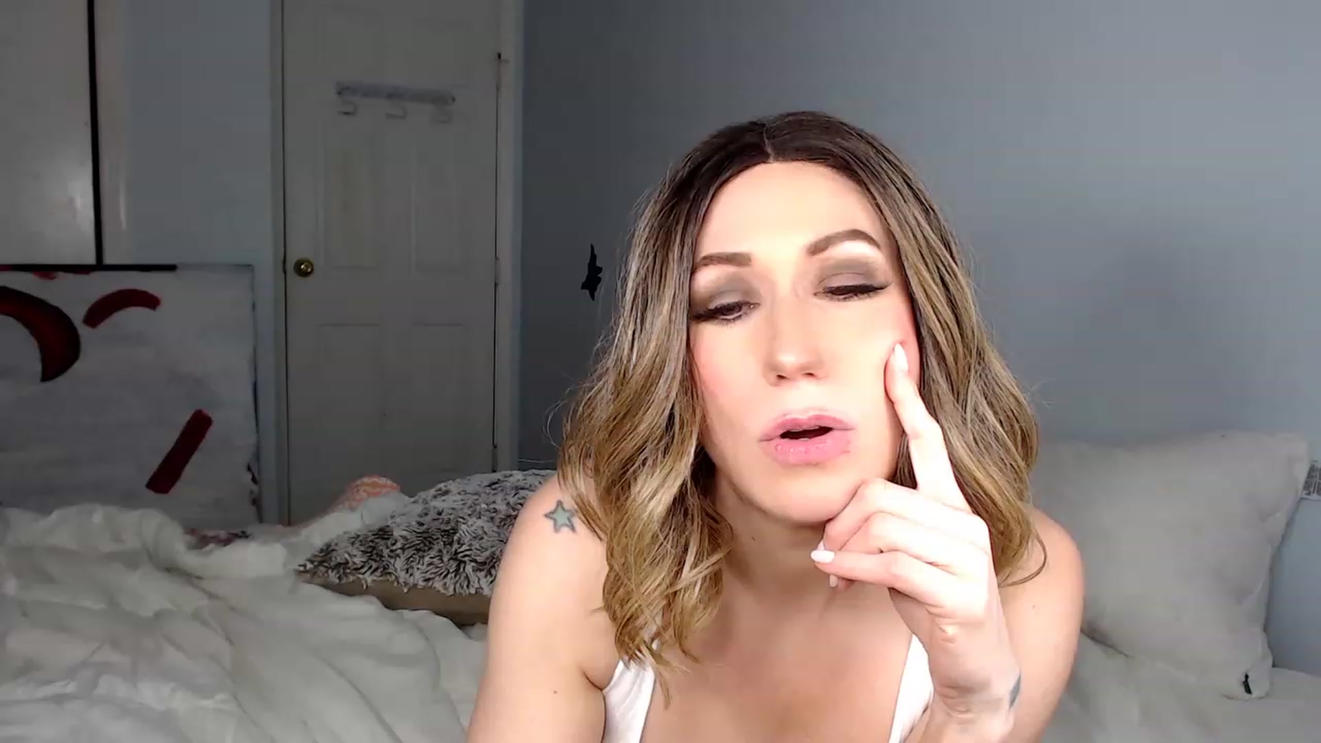 Gallery image thumbnail from HannahHarte's myfreecams stream on, 02/17/2023, 08:03 image 2 of 20