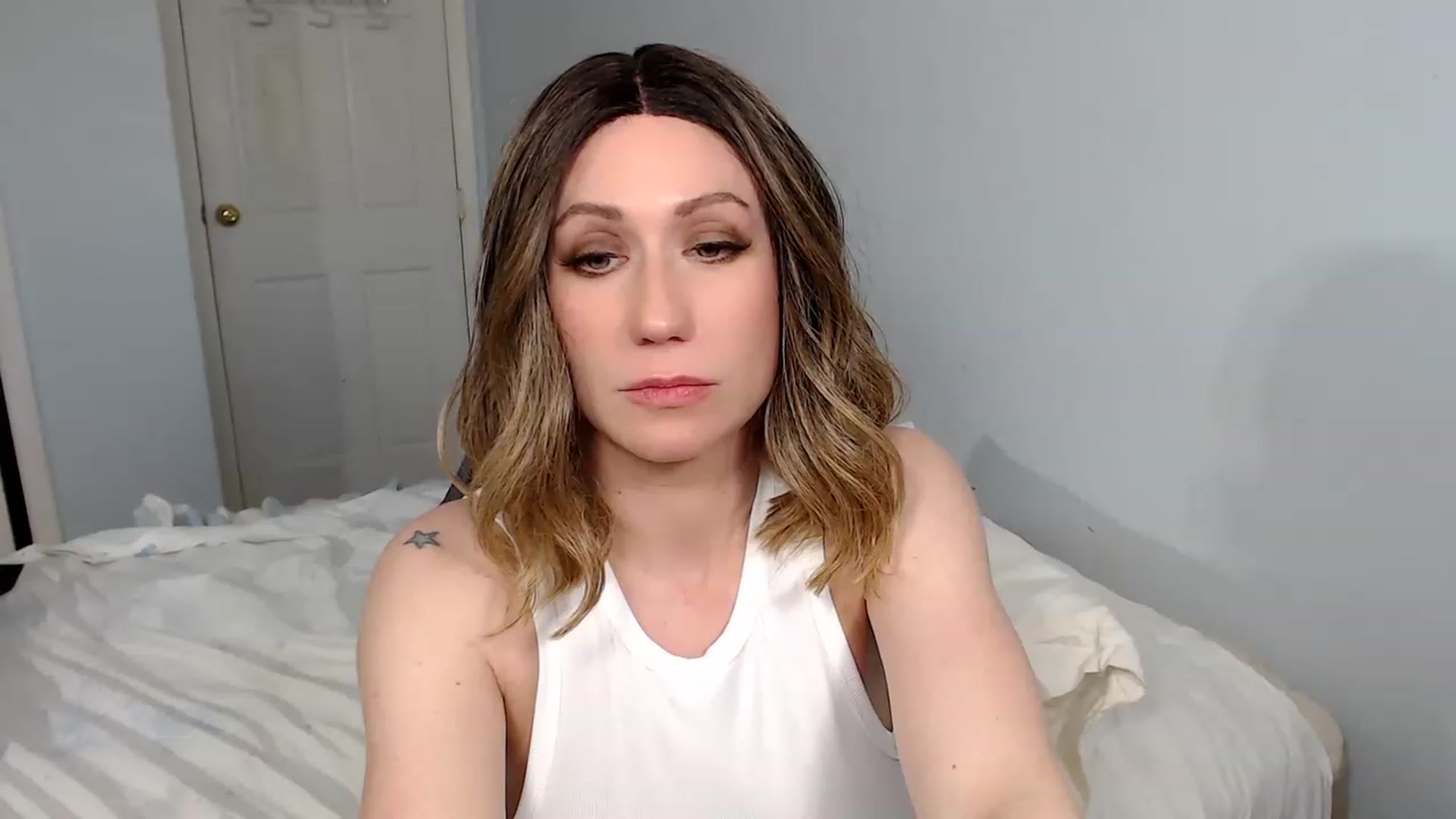 Gallery image thumbnail from HannahHarte's myfreecams stream on, 02/28/2023, 21:37 image 12 of 20