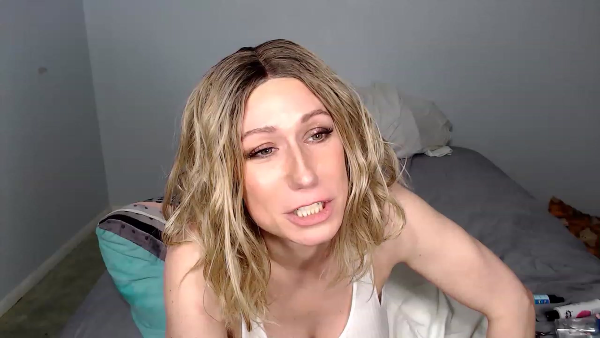 Gallery image thumbnail from HannahHarte's myfreecams stream on, 03/14/2023, 12:59 image 9 of 20