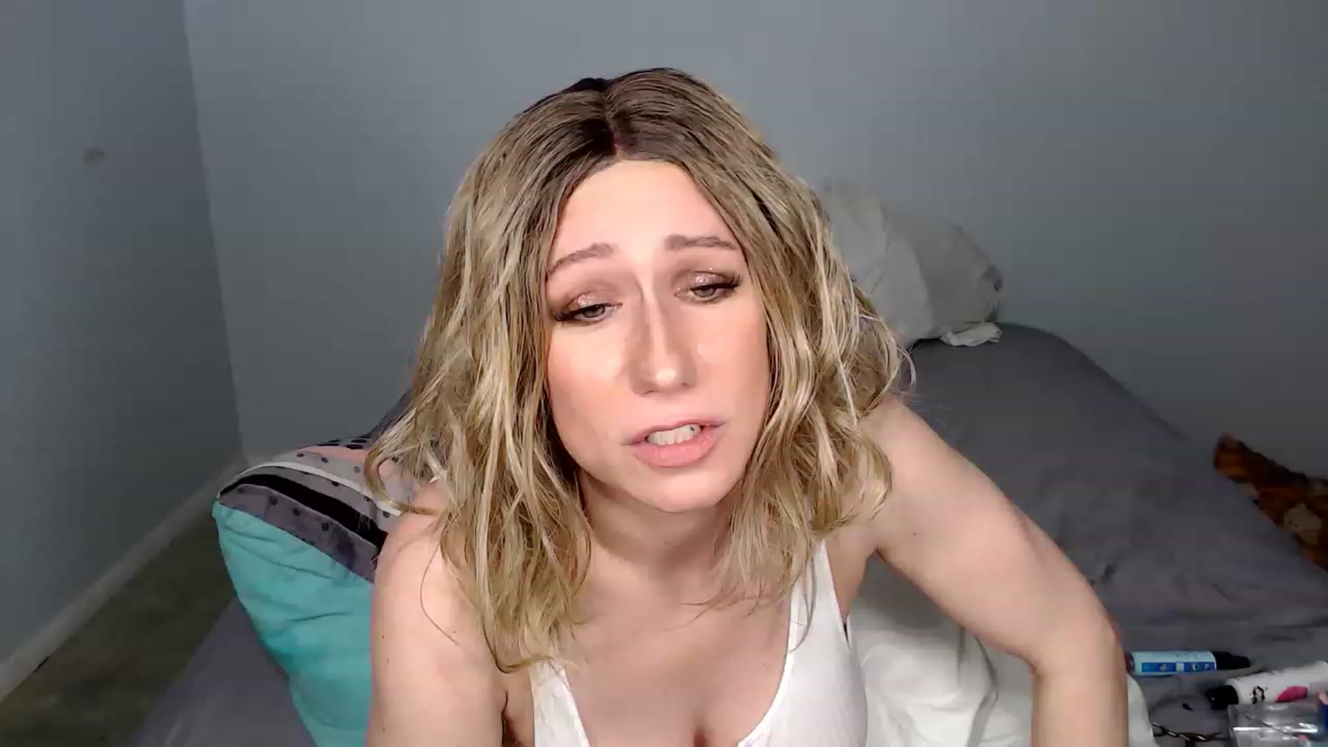 Gallery image thumbnail from HannahHarte's myfreecams stream on, 03/14/2023, 12:59 image 10 of 20