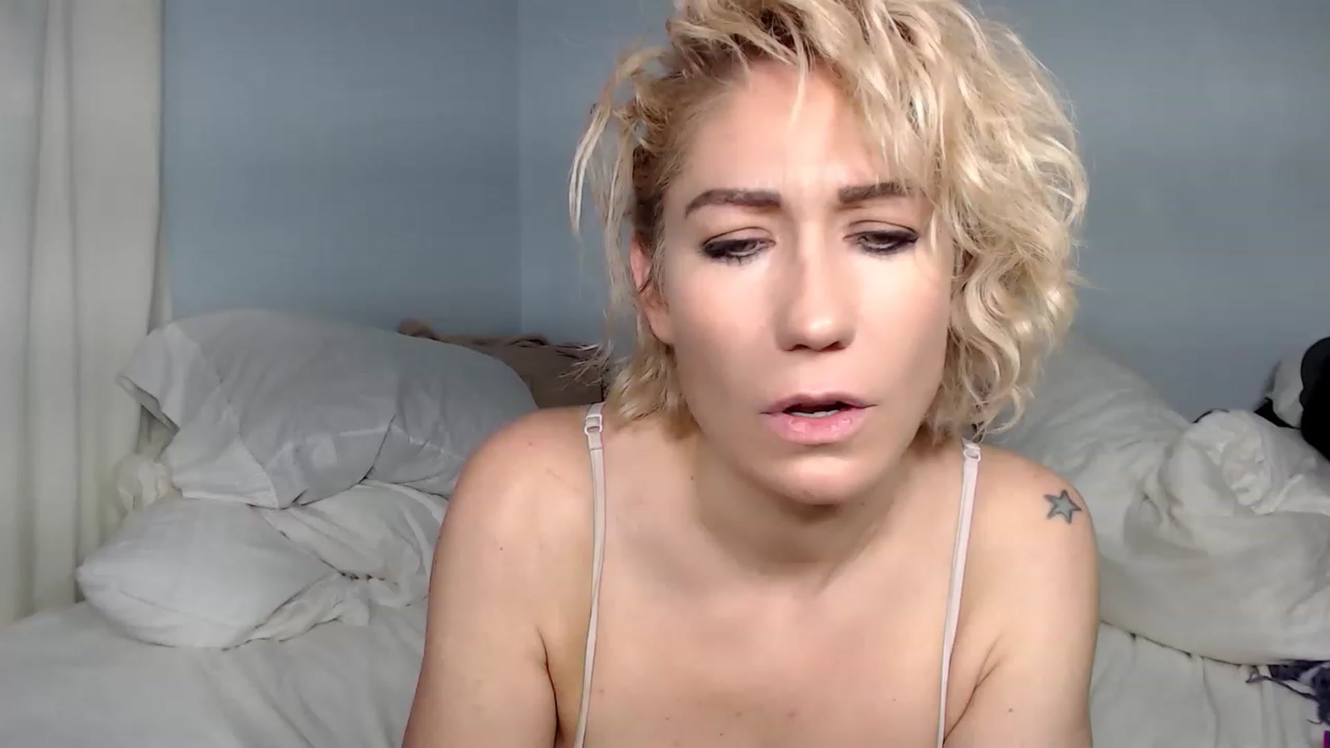 Gallery image thumbnail from HannahHarte's myfreecams stream on, 05/24/2023, 12:34 image 19 of 20