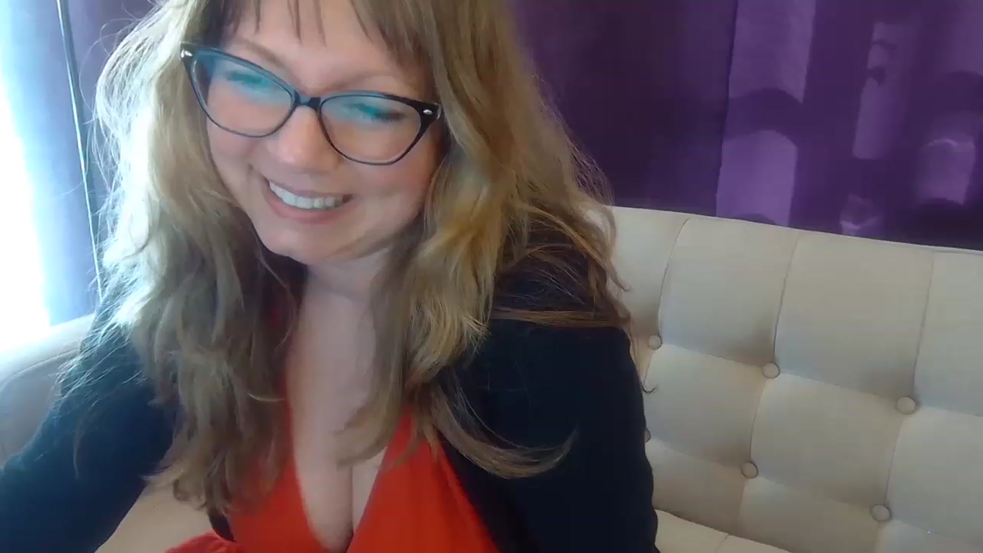 Gallery image thumbnail from Hannah_Love's myfreecams stream on, 04/25/2023, 22:38 image 20 of 20