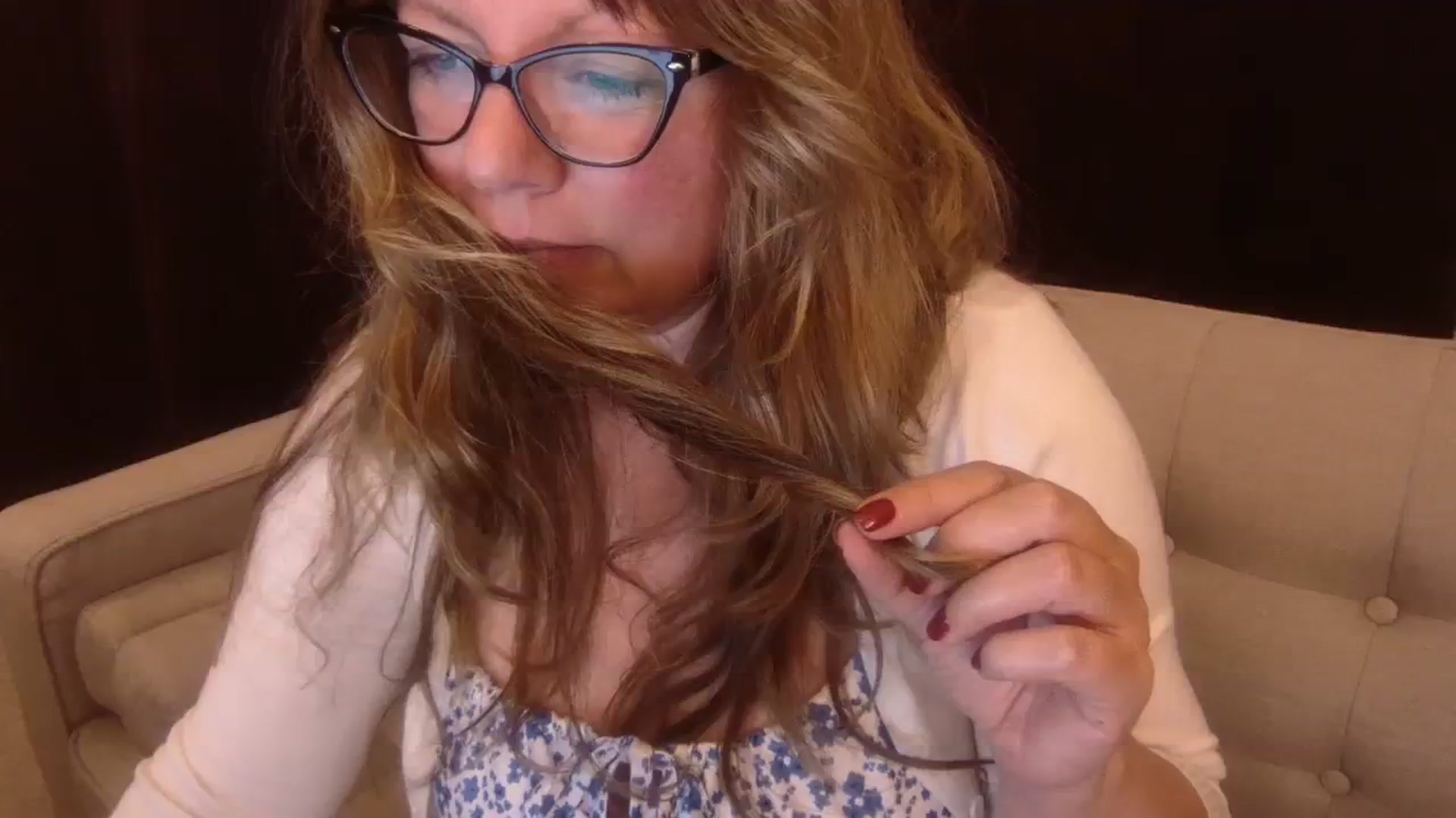 Gallery image thumbnail from Hannah_Love's myfreecams stream on, 07/25/2023, 03:50 image 12 of 20
