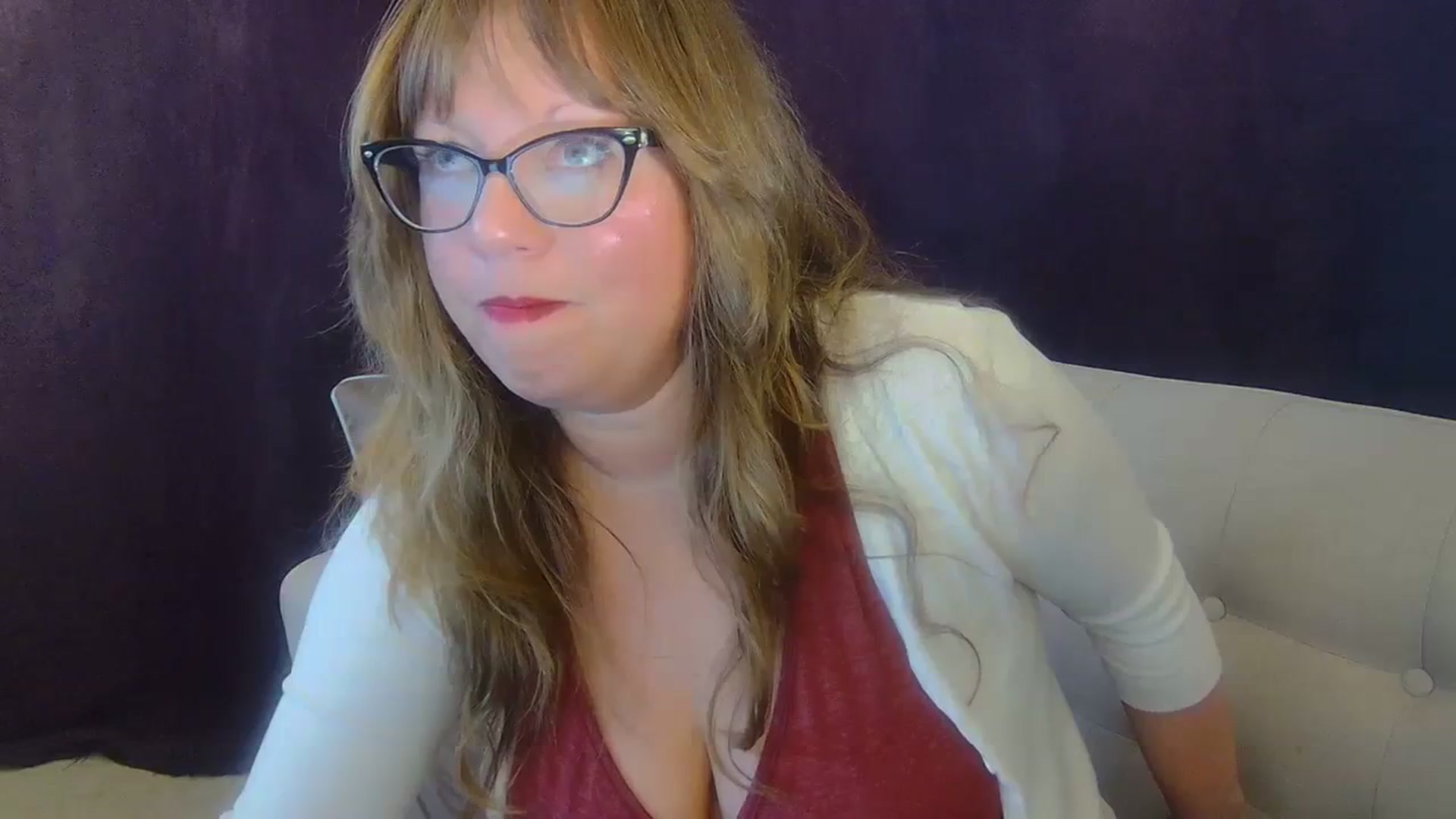Gallery image thumbnail from Hannah_Love's myfreecams stream on, 02/29/2024, 22:58 image 8 of 20