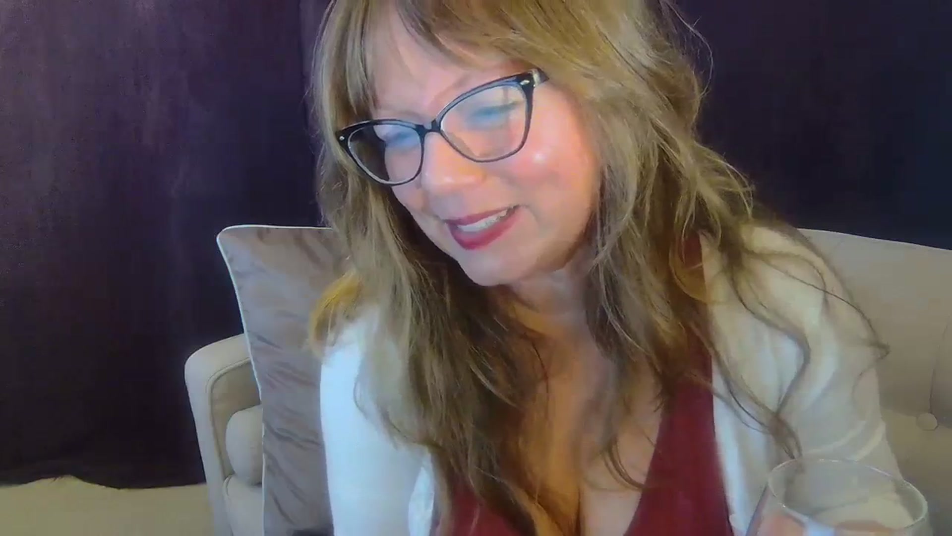 Gallery image thumbnail from Hannah_Love's myfreecams stream on, 02/29/2024, 22:58 image 6 of 20