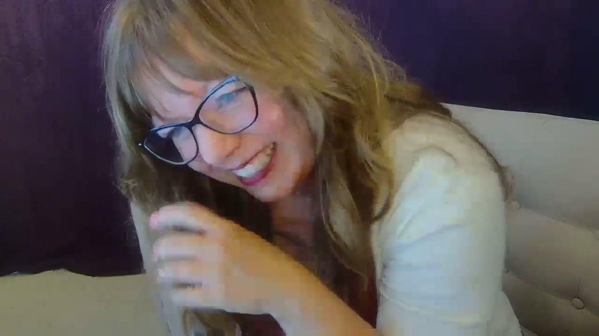 Gallery image thumbnail from Hannah_Love's myfreecams stream on, 02/29/2024, 22:58 image 19 of 20