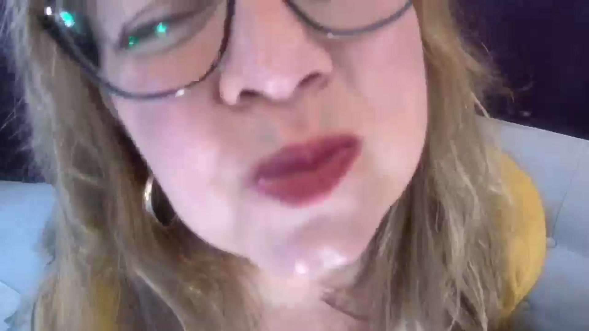 Gallery image thumbnail from Hannah_Love's myfreecams stream on, 06/27/2025, 20:56 image 9 of 20
