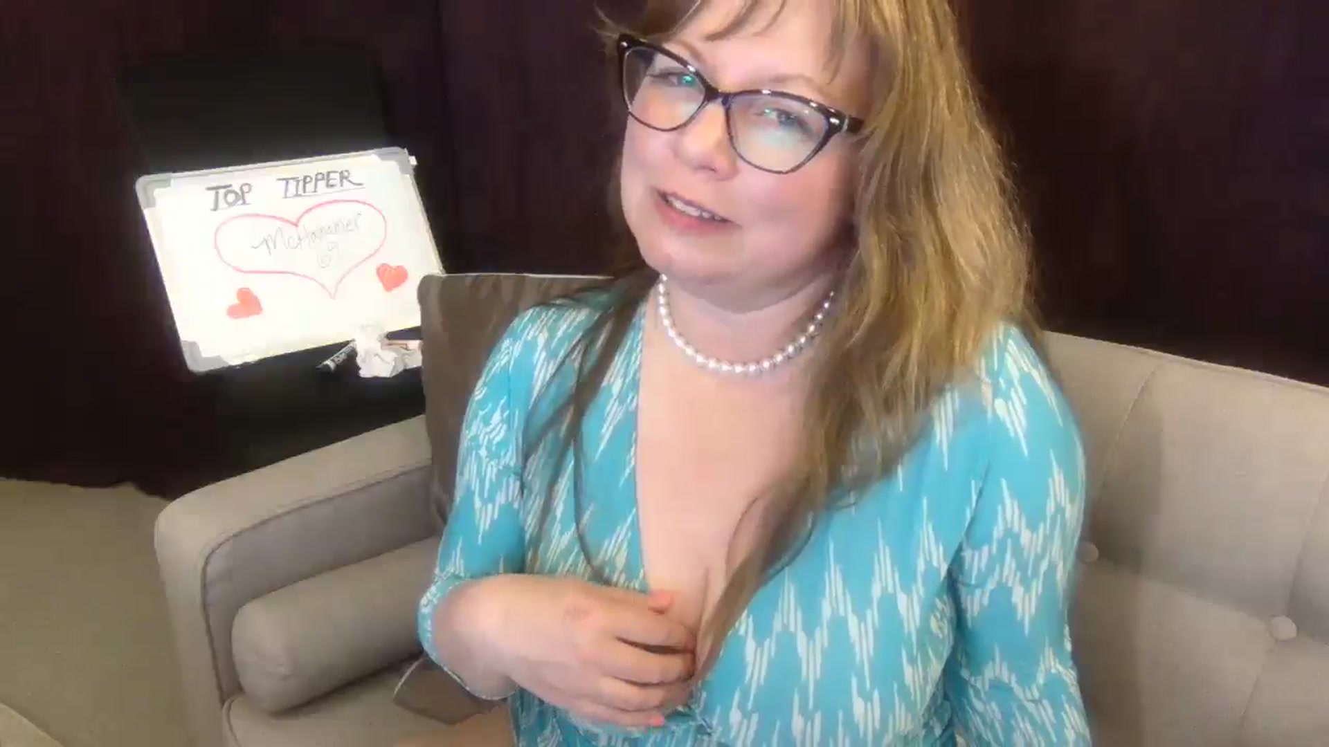 Gallery image thumbnail from Hannah_Love's myfreecams stream on, 07/01/2025, 05:29 image 7 of 20
