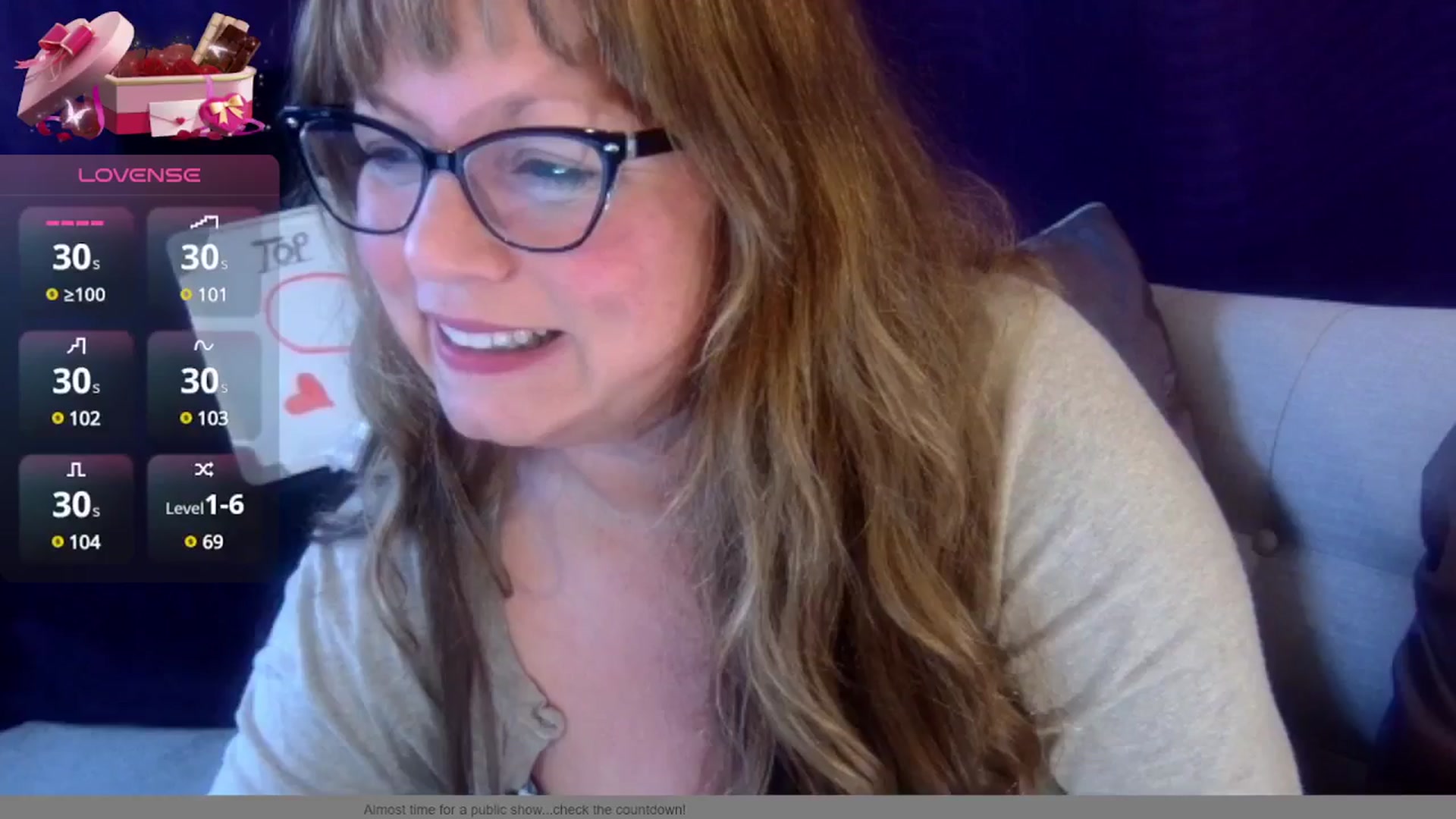 Gallery image thumbnail from Hannah_Love's myfreecams stream on, 07/31/2025, 21:12 image 8 of 20