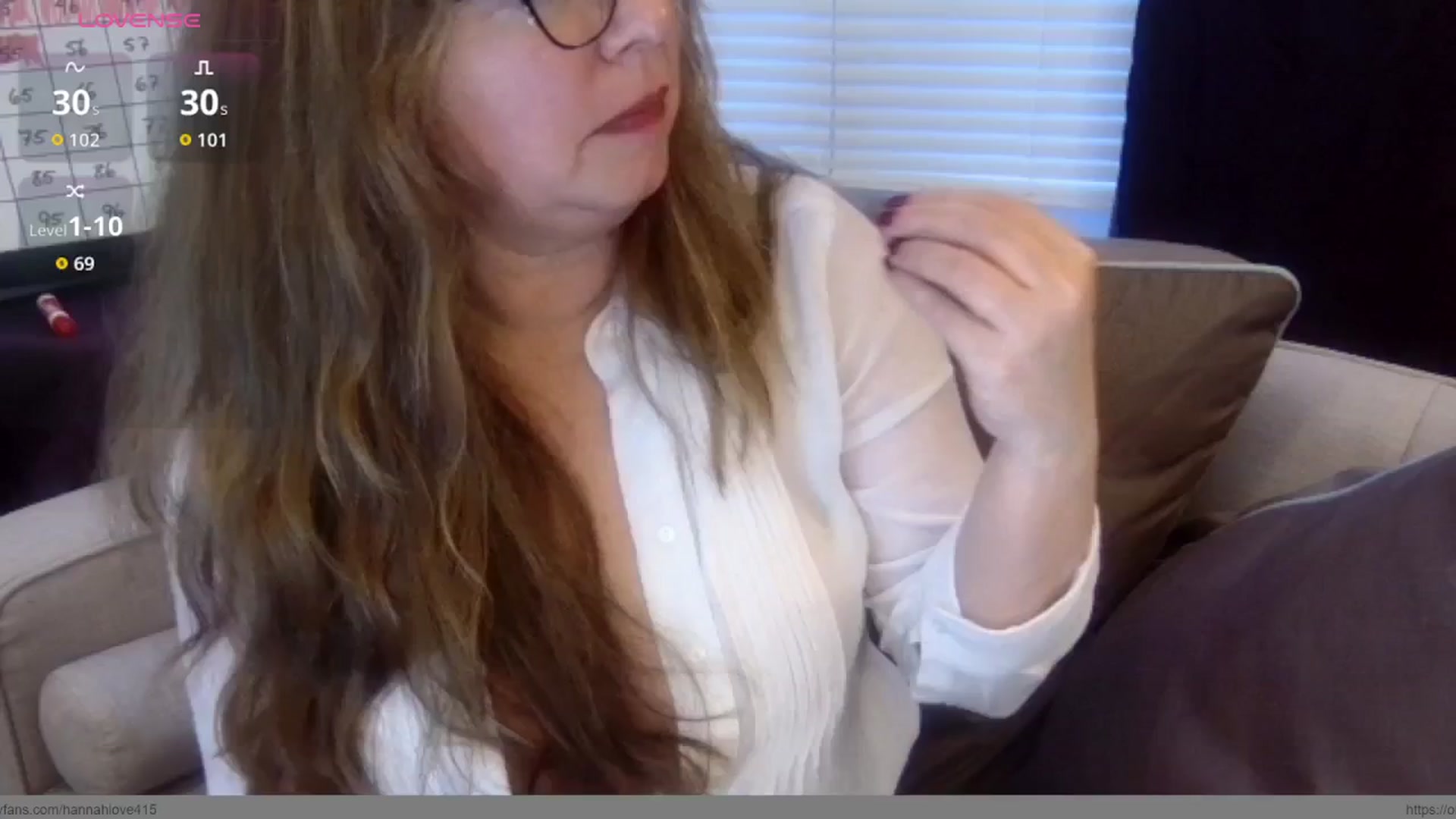 Gallery image thumbnail from Hannah_Love's myfreecams stream on, 12/20/2025, 24:26 image 17 of 20