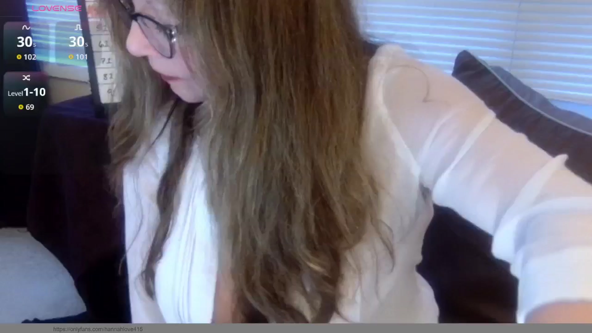 Gallery image thumbnail from Hannah_Love's myfreecams stream on, 12/20/2025, 24:26 image 3 of 20