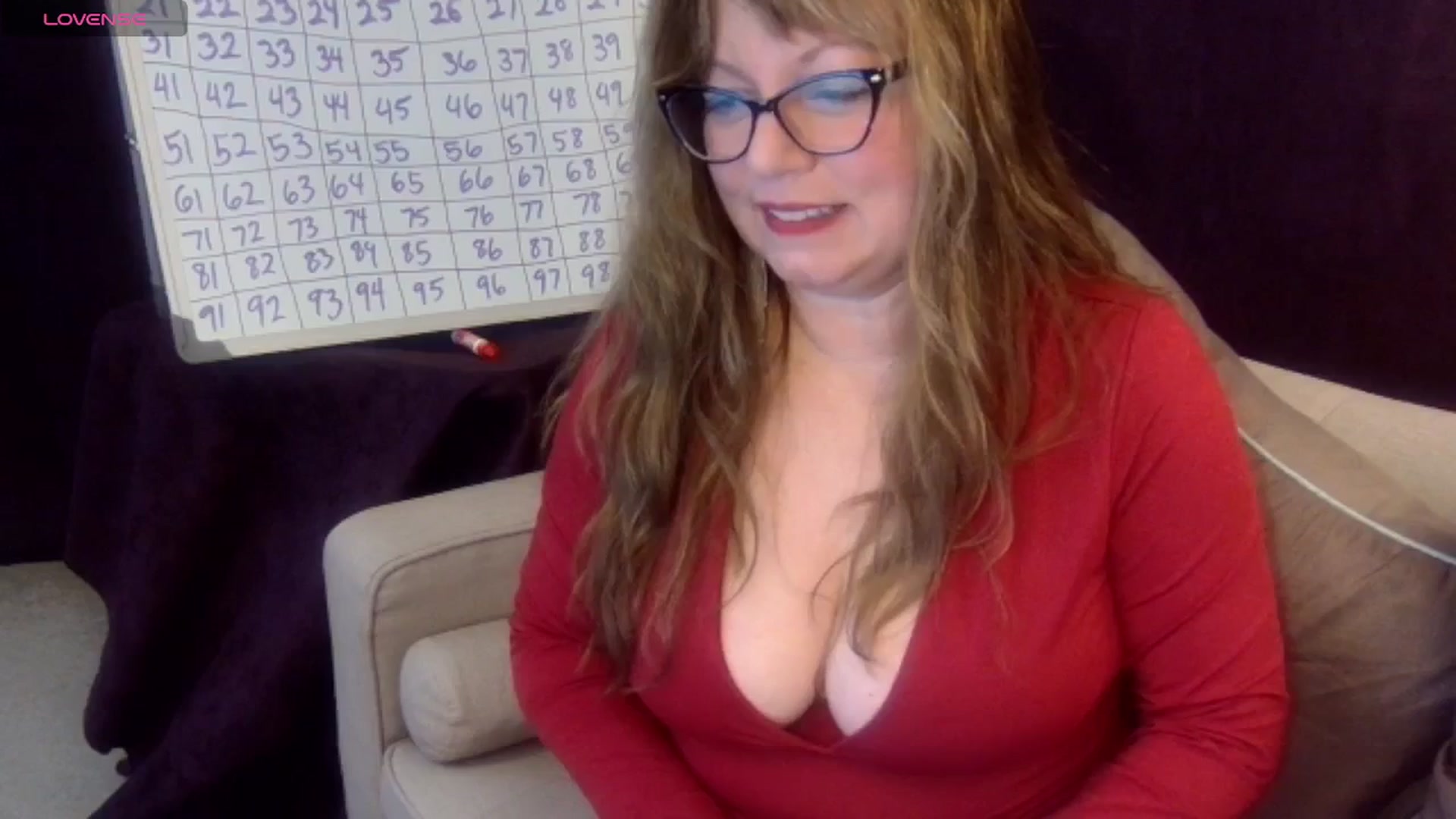 Gallery image thumbnail from Hannah_Love's myfreecams stream on, 12/31/2025, 23:46 image 14 of 20