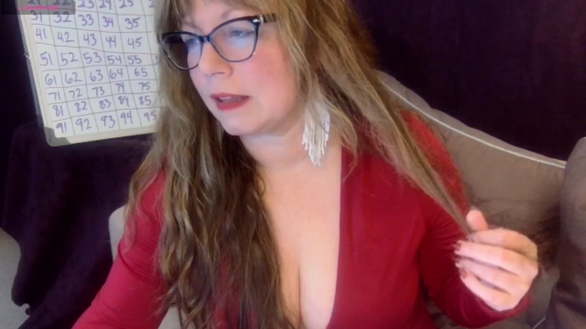 Gallery image thumbnail from Hannah_Love's myfreecams stream on, 12/31/2025, 23:46 image 3 of 20