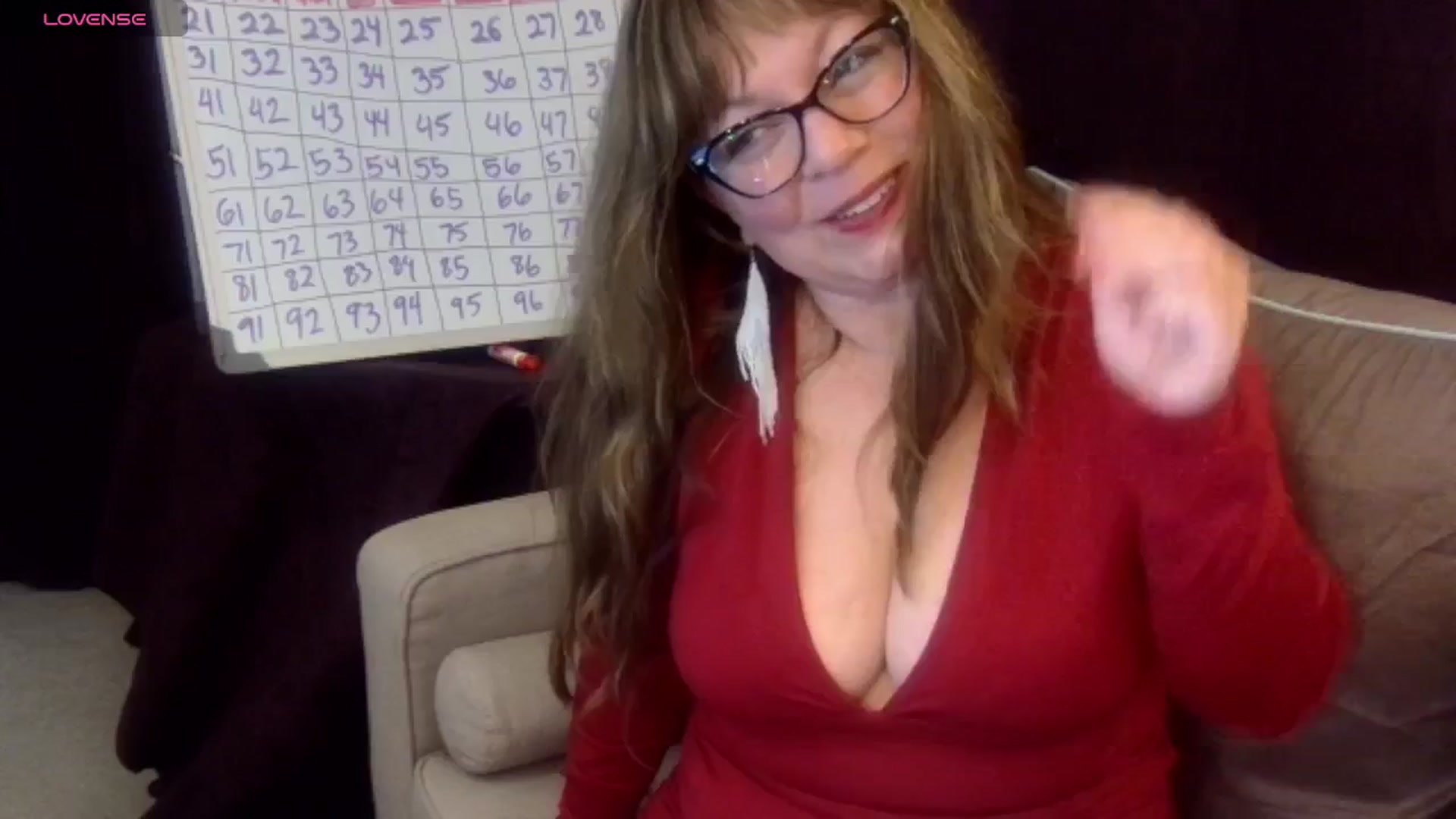 Gallery image thumbnail from Hannah_Love's myfreecams stream on, 01/01/2026, 01:29 image 17 of 20