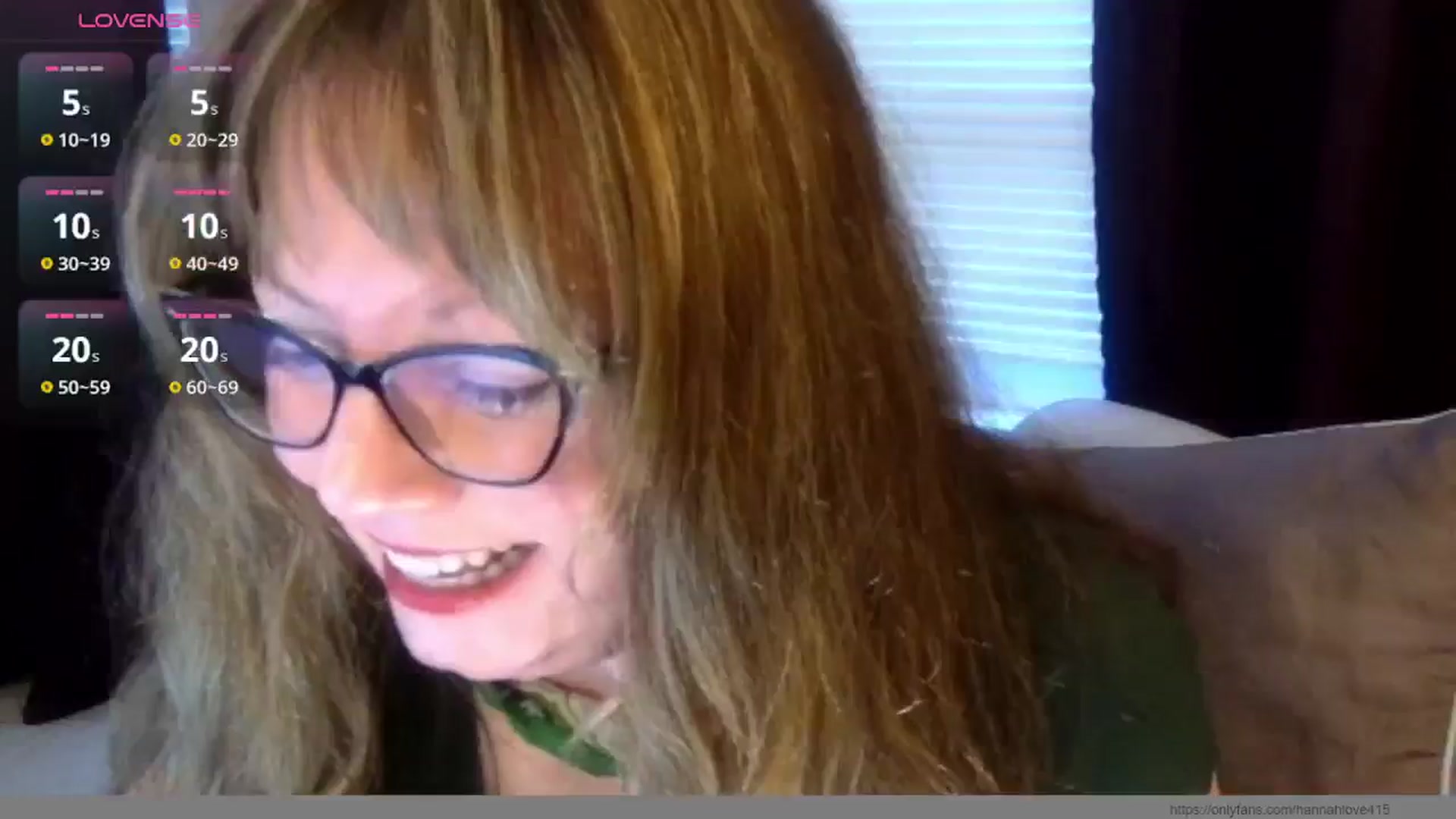 Gallery image thumbnail from Hannah_Love's myfreecams stream on, 01/07/2026, 24:02 image 16 of 20