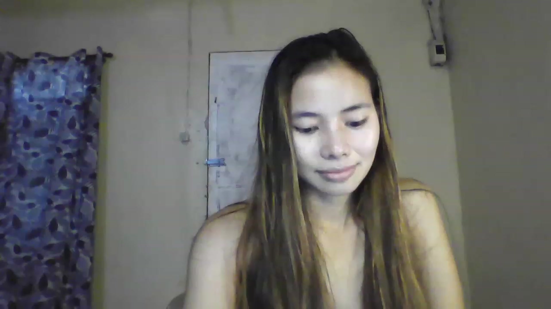 Gallery image thumbnail from Hannapinay's myfreecams stream on, 01/02/2023, 03:54 image 16 of 20