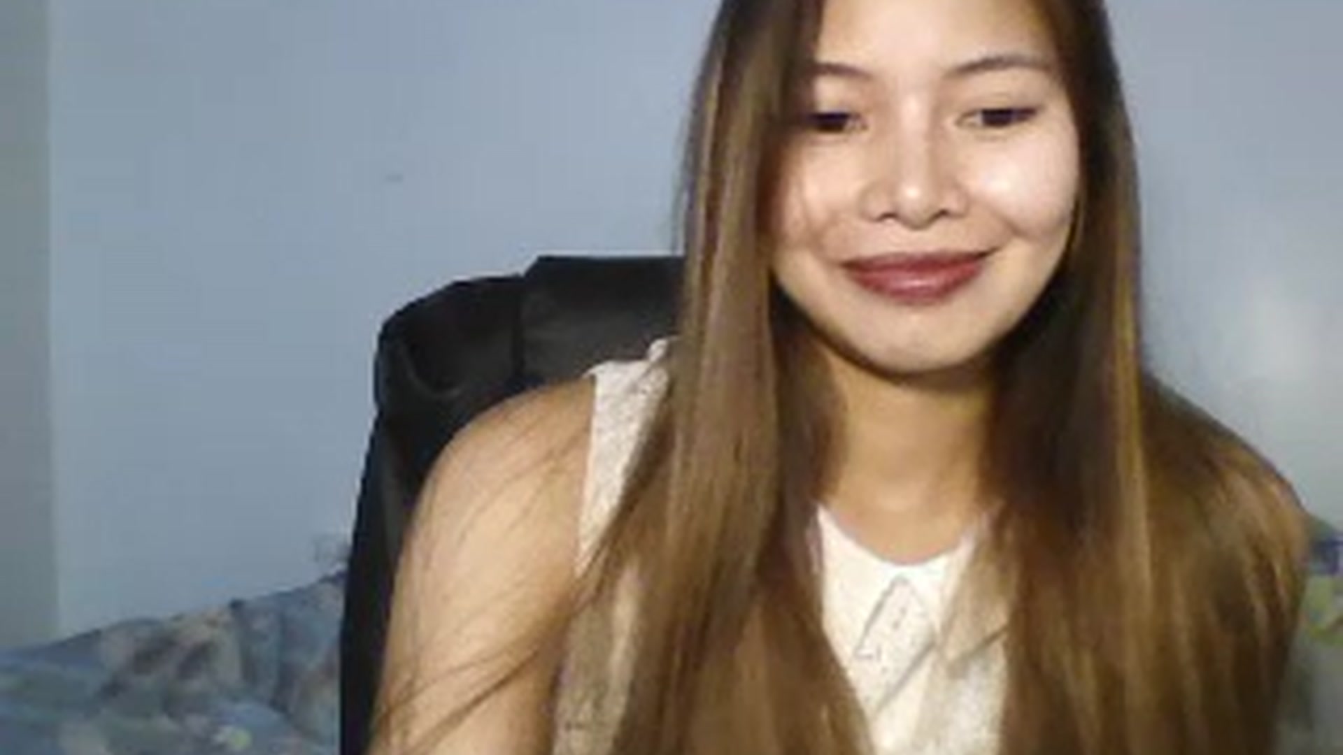 Gallery image thumbnail from Hannapinay's myfreecams stream on, 07/18/2023, 23:09 image 15 of 20
