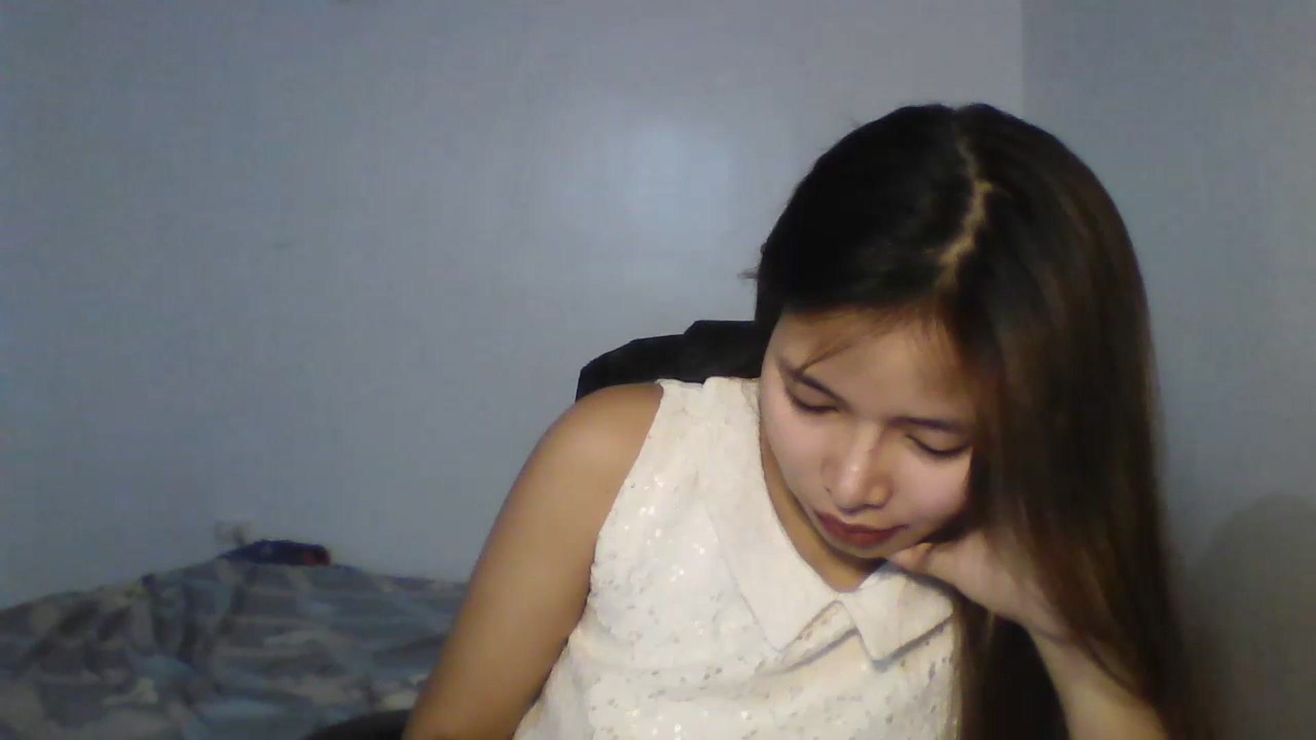 Gallery image thumbnail from Hannapinay's myfreecams stream on, 07/19/2023, 01:07 image 19 of 20
