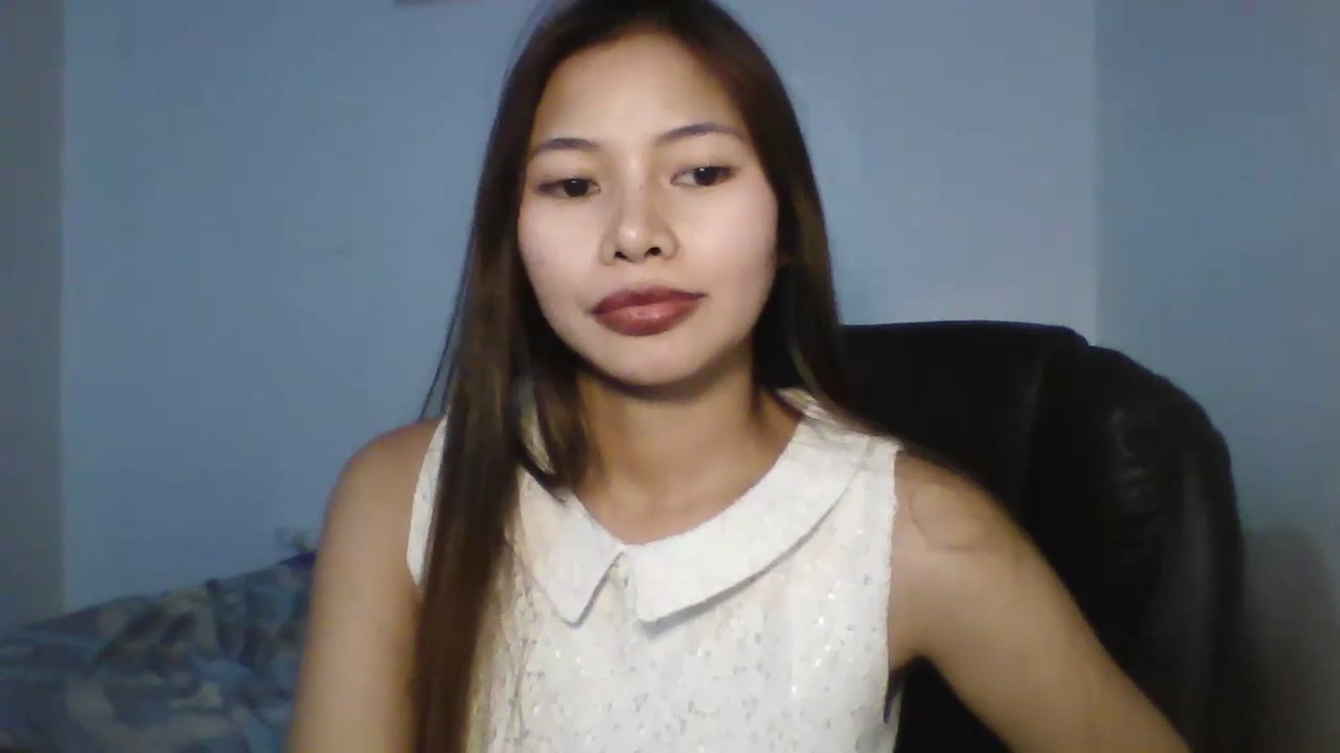 Gallery image thumbnail from Hannapinay's myfreecams stream on, 07/19/2023, 01:07 image 5 of 20
