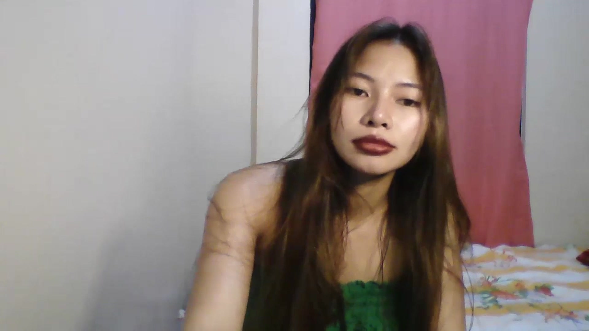 Gallery image thumbnail from Hannapinay's myfreecams stream on, 07/19/2023, 21:07 image 10 of 20