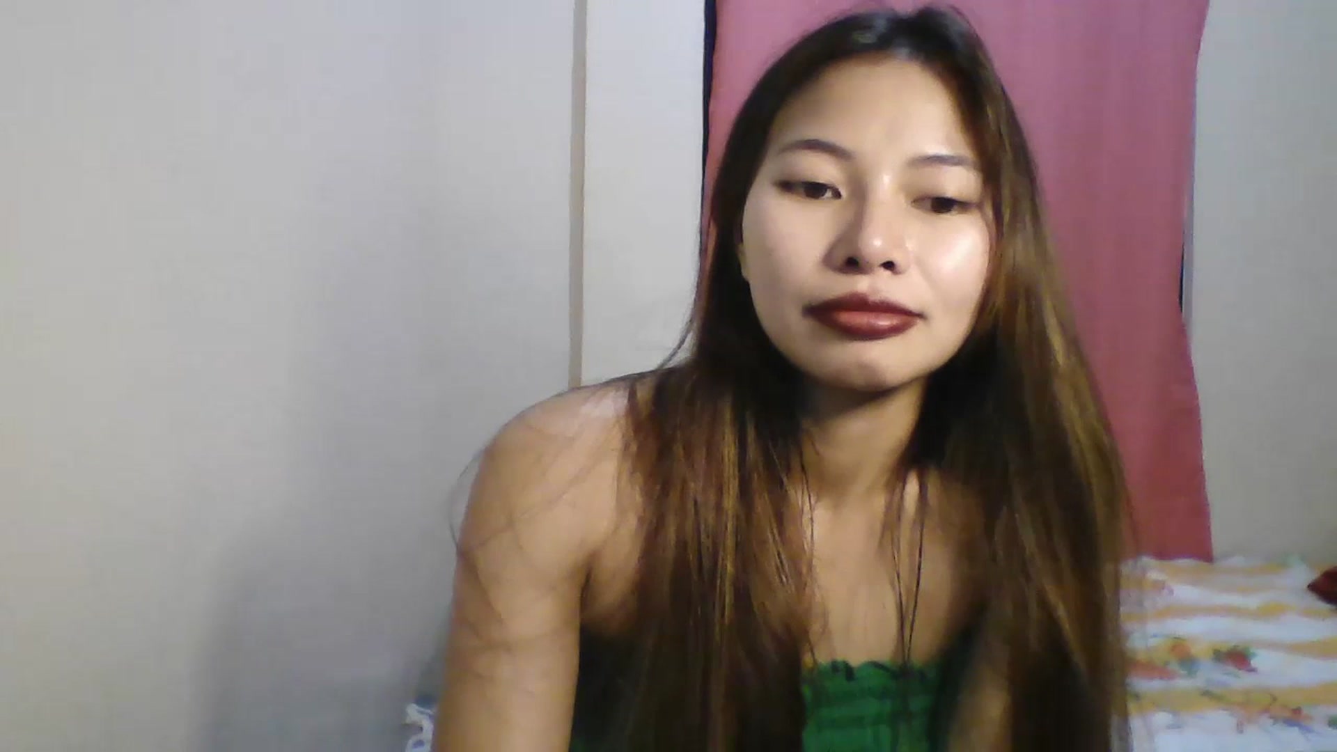 Gallery image thumbnail from Hannapinay's myfreecams stream on, 07/19/2023, 21:07 image 18 of 20