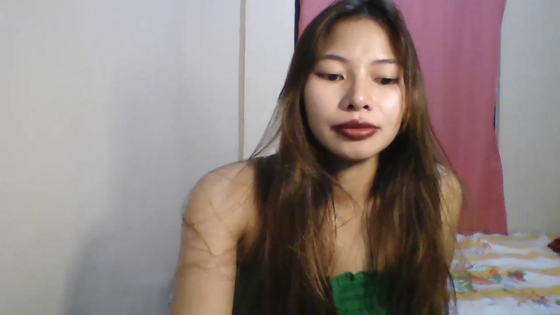 Gallery image thumbnail from Hannapinay's myfreecams stream on, 07/19/2023, 21:07 image 16 of 20