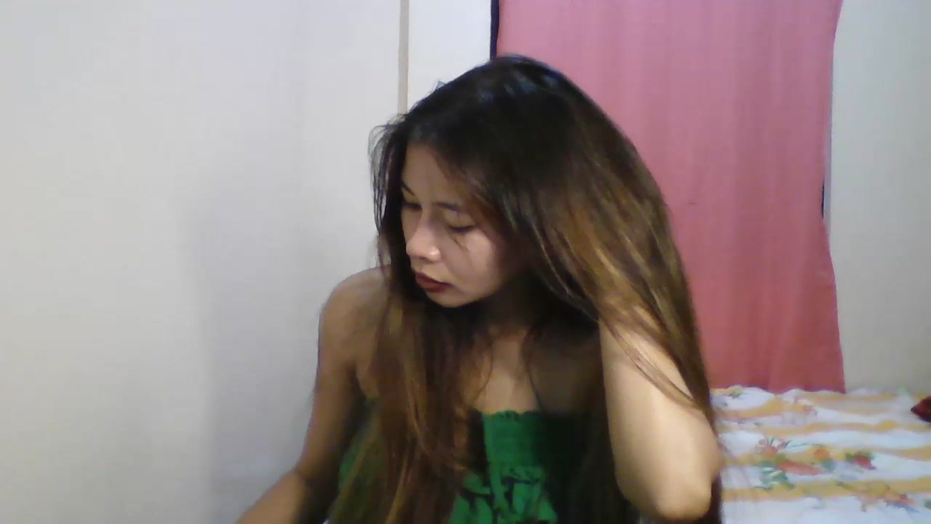 Gallery image thumbnail from Hannapinay's myfreecams stream on, 07/19/2023, 21:07 image 2 of 20