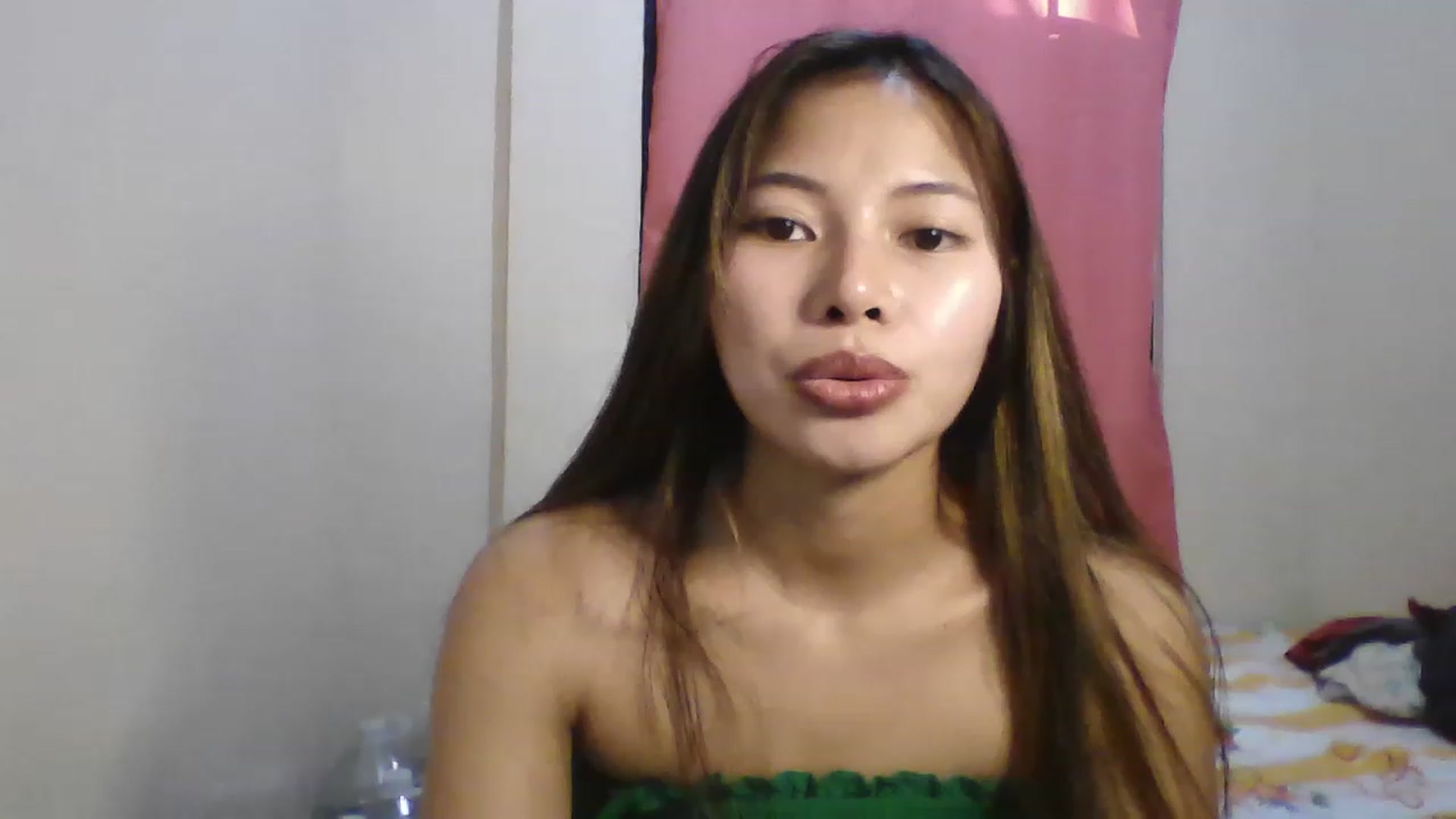 Gallery image thumbnail from Hannapinay's myfreecams stream on, 07/20/2023, 24:08 image 7 of 20