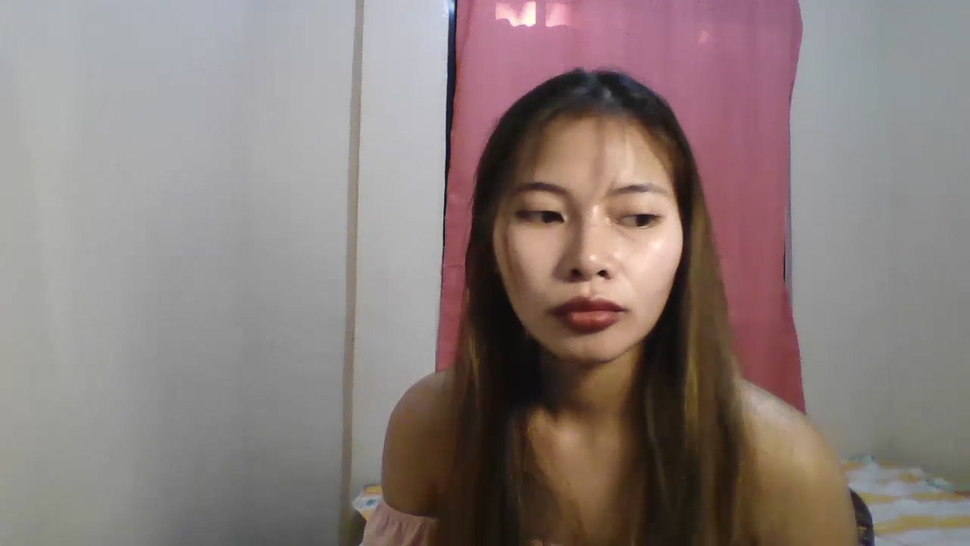 Gallery image thumbnail from Hannapinay's myfreecams stream on, 07/21/2023, 24:03 image 18 of 20