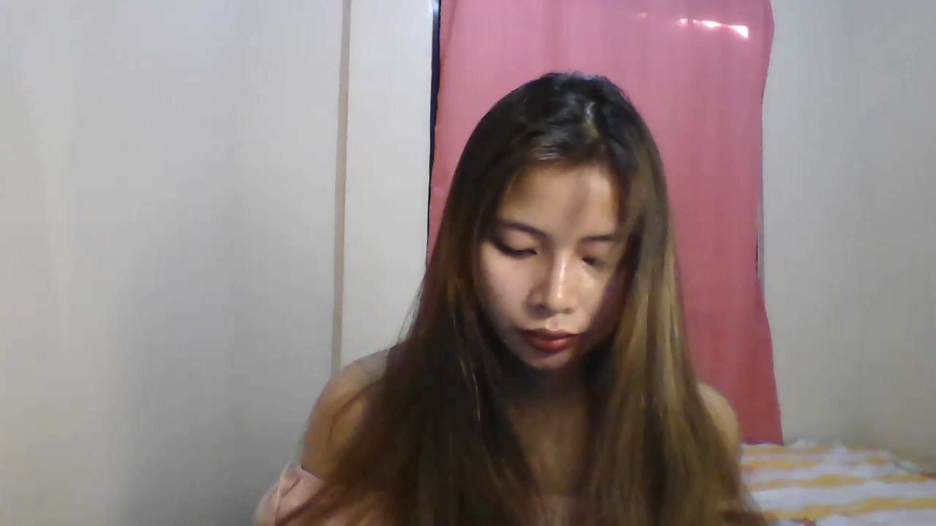 Gallery image thumbnail from Hannapinay's myfreecams stream on, 07/21/2023, 24:03 image 1 of 20