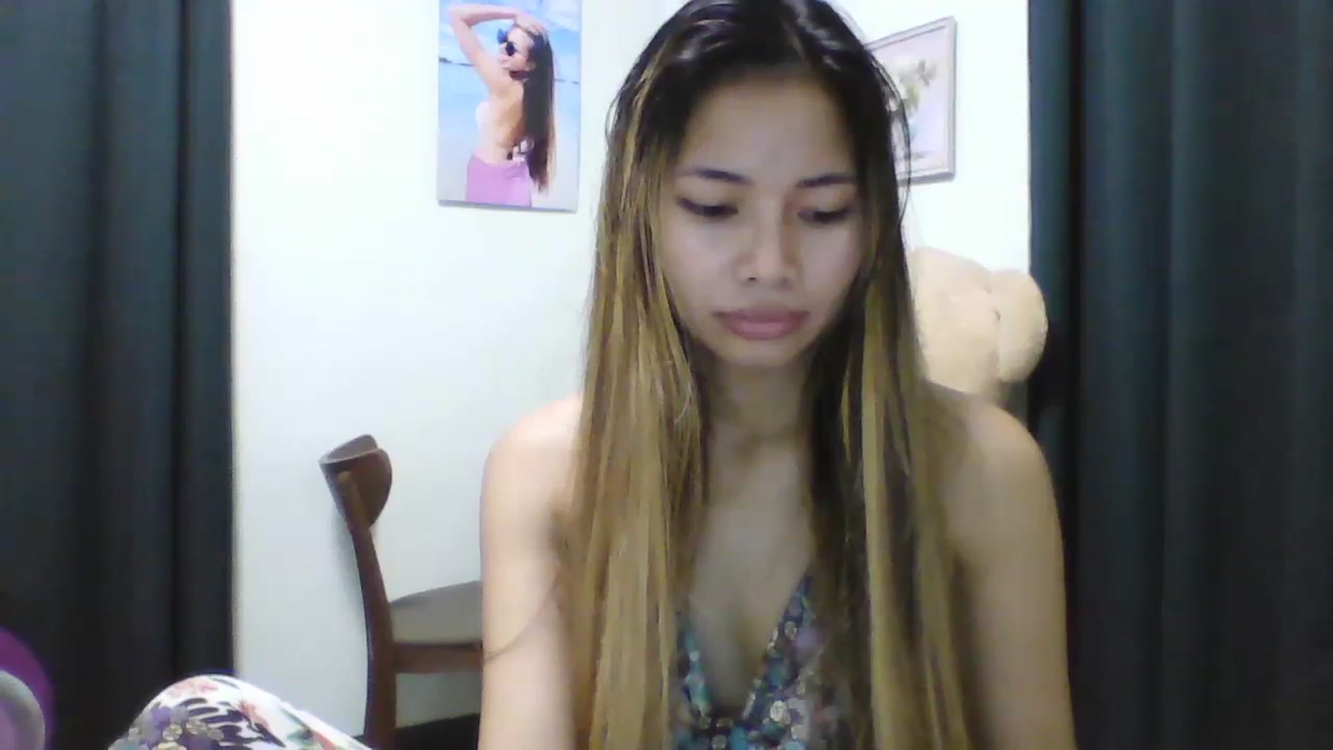 Gallery image thumbnail from Hannapinay's myfreecams stream on, 01/16/2024, 12:00 image 8 of 20