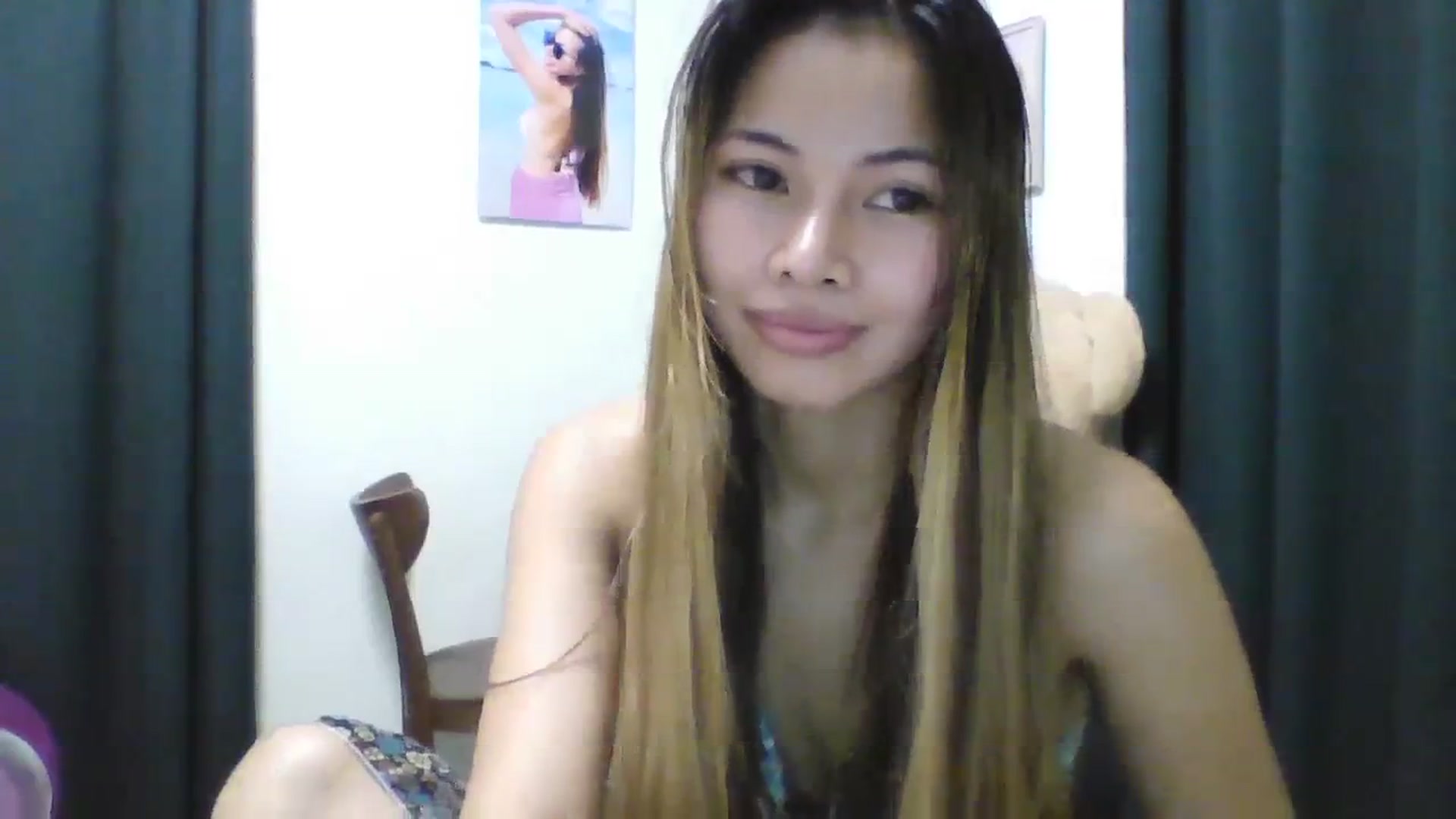 Gallery image thumbnail from Hannapinay's myfreecams stream on, 01/16/2024, 12:00 image 3 of 20